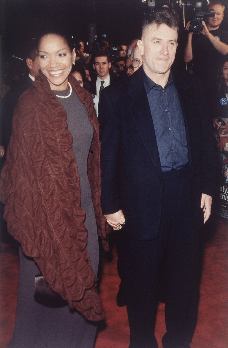 L'acteur Robert de Niro et sa femme l'actrice Grace Hightower photographiés en 1999 | Source : Getty Images
