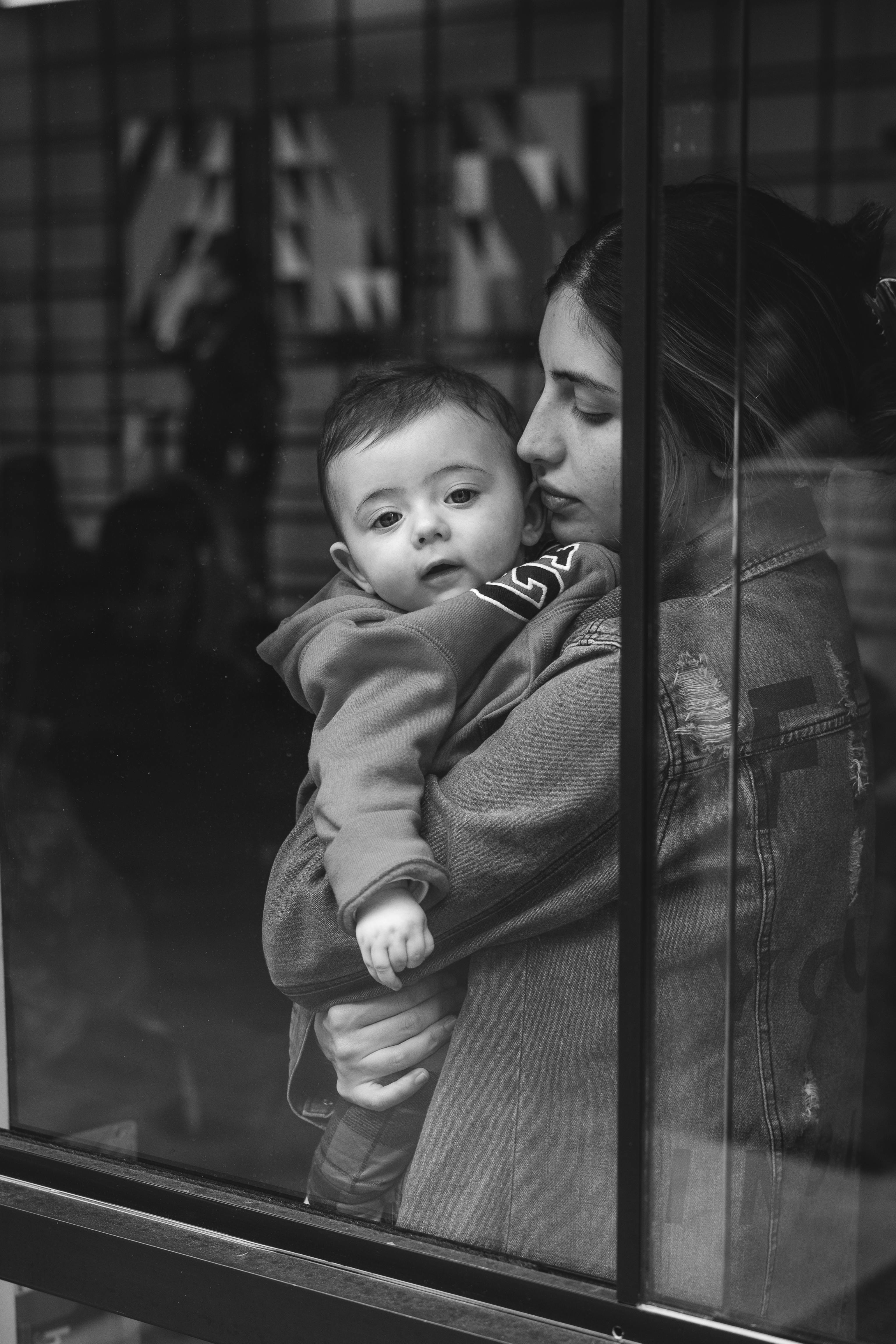 Une femme et son bébé | Source : Pexels