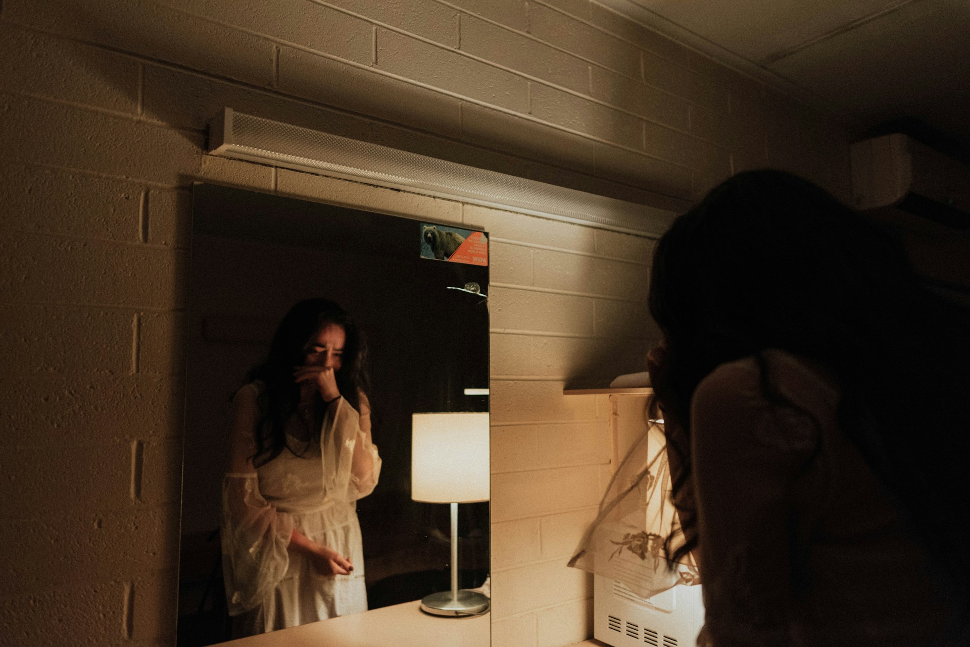 Une femme qui pleure | Source : Unsplash