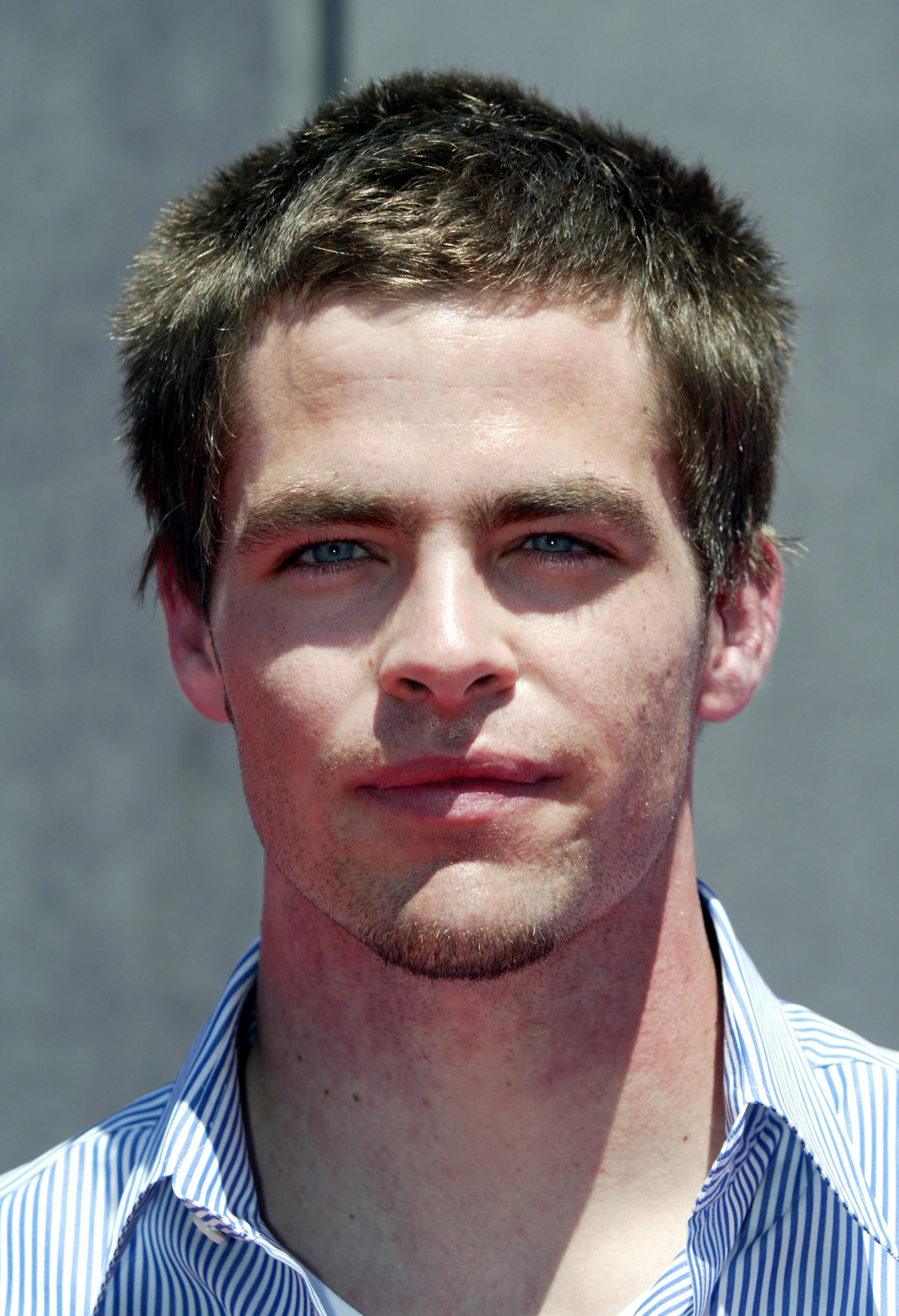 Chris Pine à la première de "The Princess Diaries 2 : Royal Engagement", 2004 | Source : Getty Images