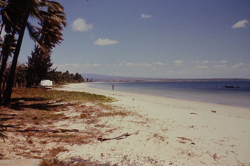 Photo d'une plage sur l’île de Madagascar dans les années 1970 | Wikimedia Commons