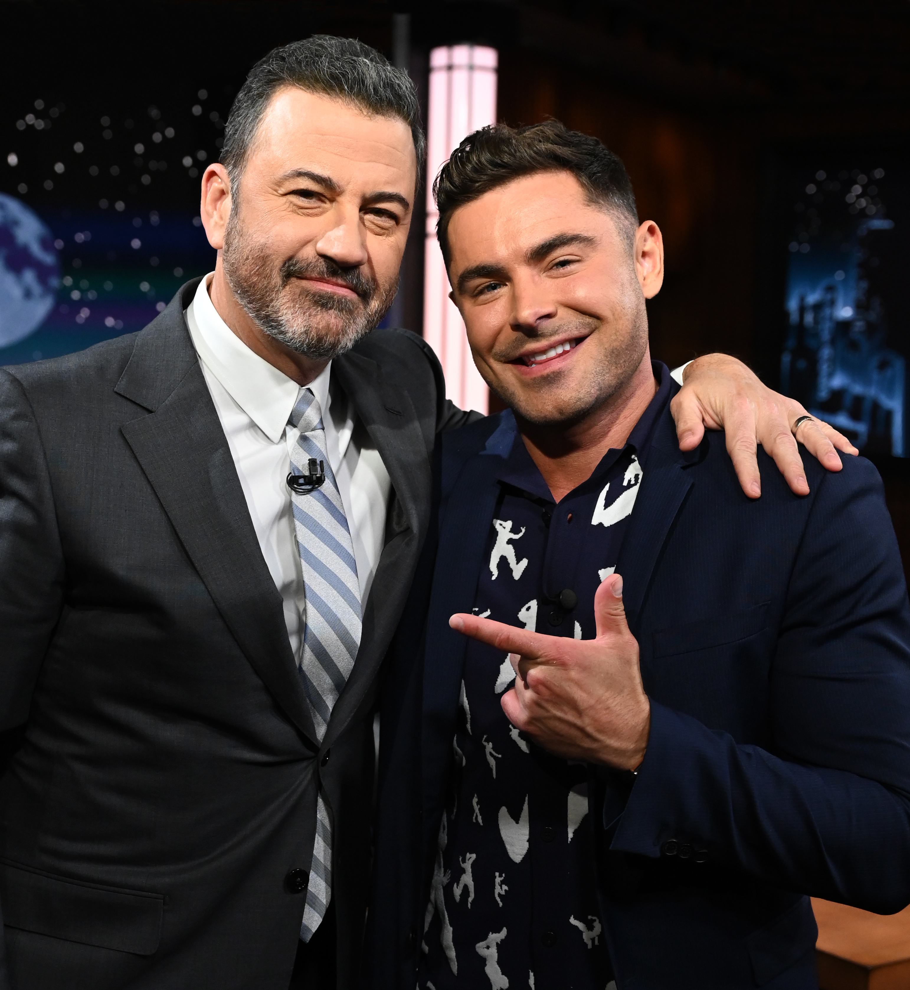 Zac Efron et Jimmy Kimmel lors de l'émission "Jimmy Kimmel Live !" le 10 mai 2022 | Source : Getty Images