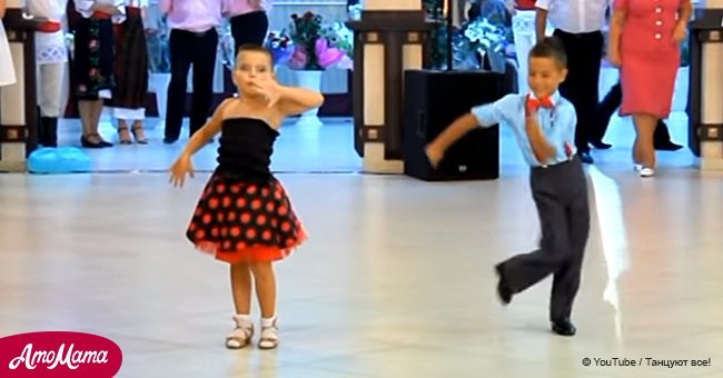 Ces petits danseurs émerveillent le public avec leurs mouvements spectaculaires