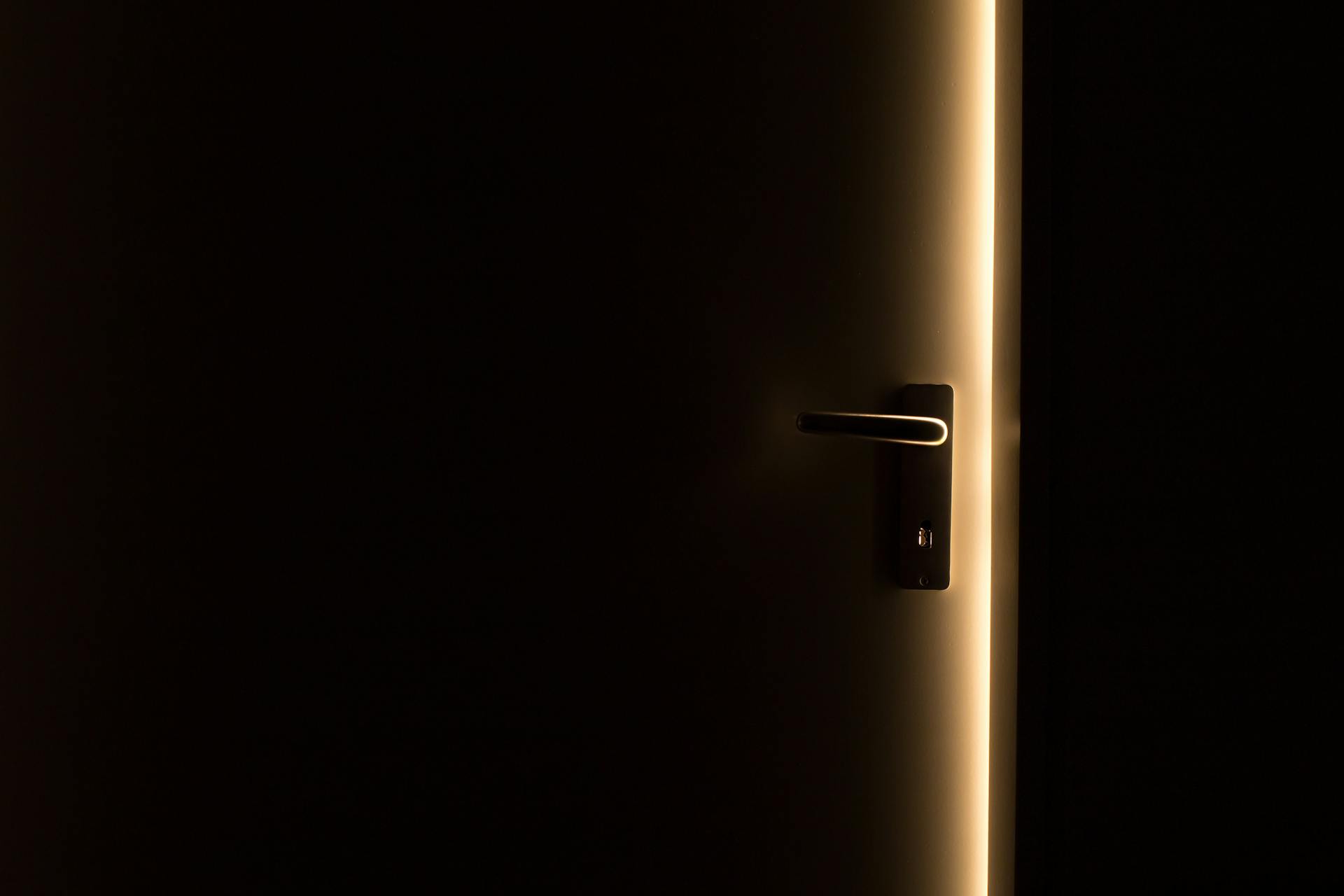 Une porte de chambre à coucher | Source : Pexels