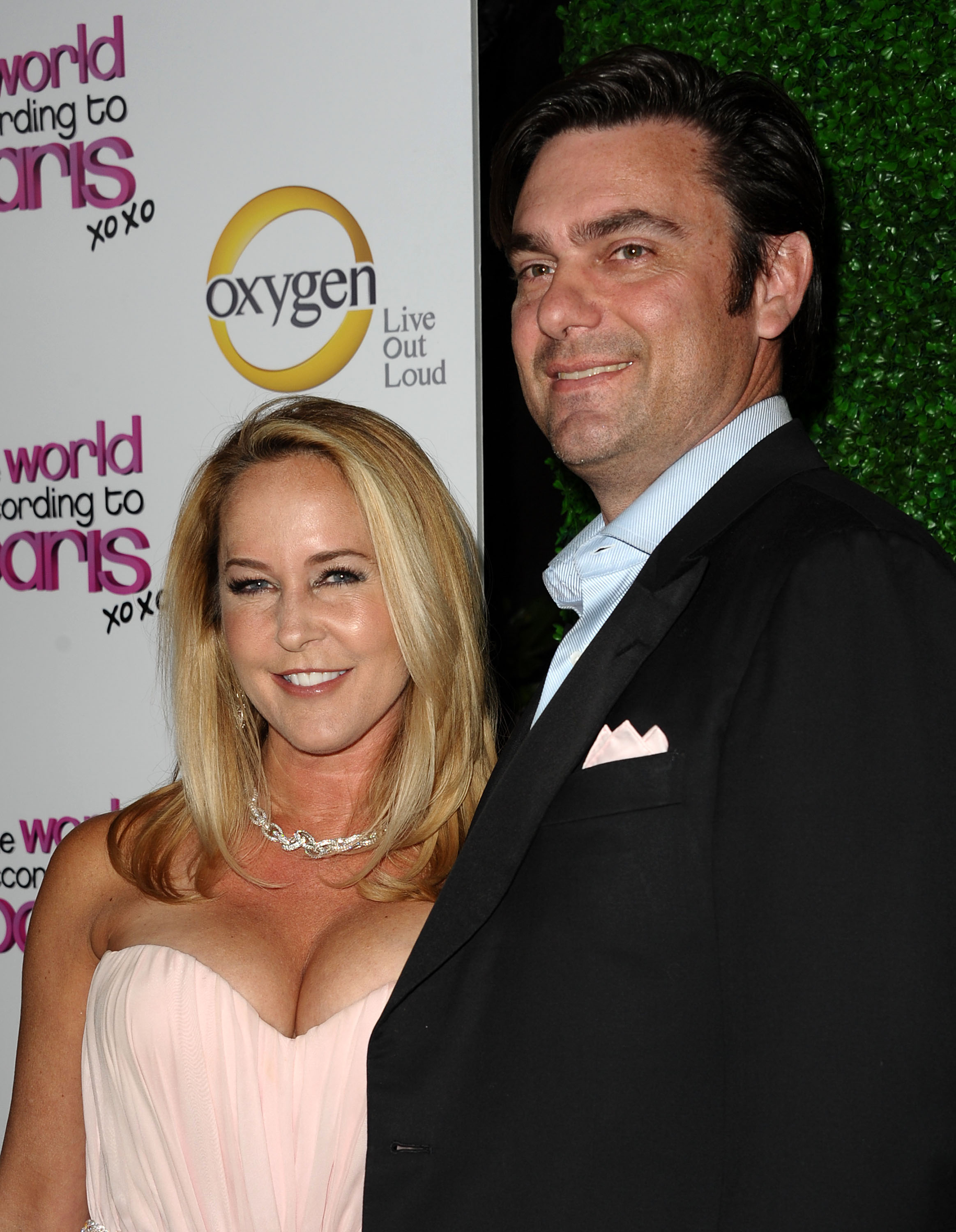 Erin Murphy et son mari Darren Dunckel à la soirée de présentation de "The World According To Paris" d'Oxygen le 17 mai 2011 à Hollywood, Californie | Source : Getty Images