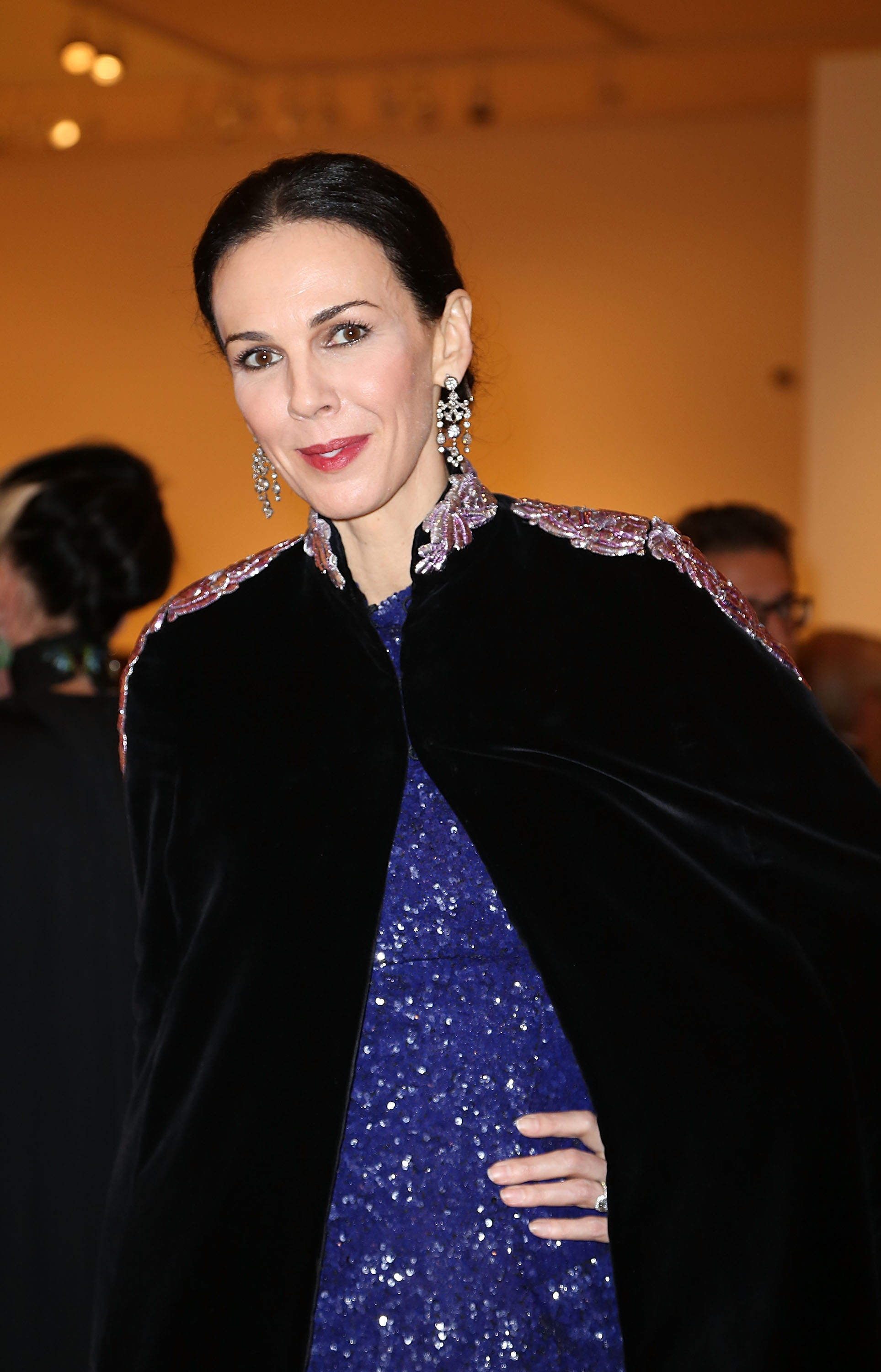 L'Wren Scott assiste à la soirée et à la vente aux enchères d'art de bienfaisance 2013 "Take Home A Nude", le 8 octobre 2013, à New York. | Source : Getty Images