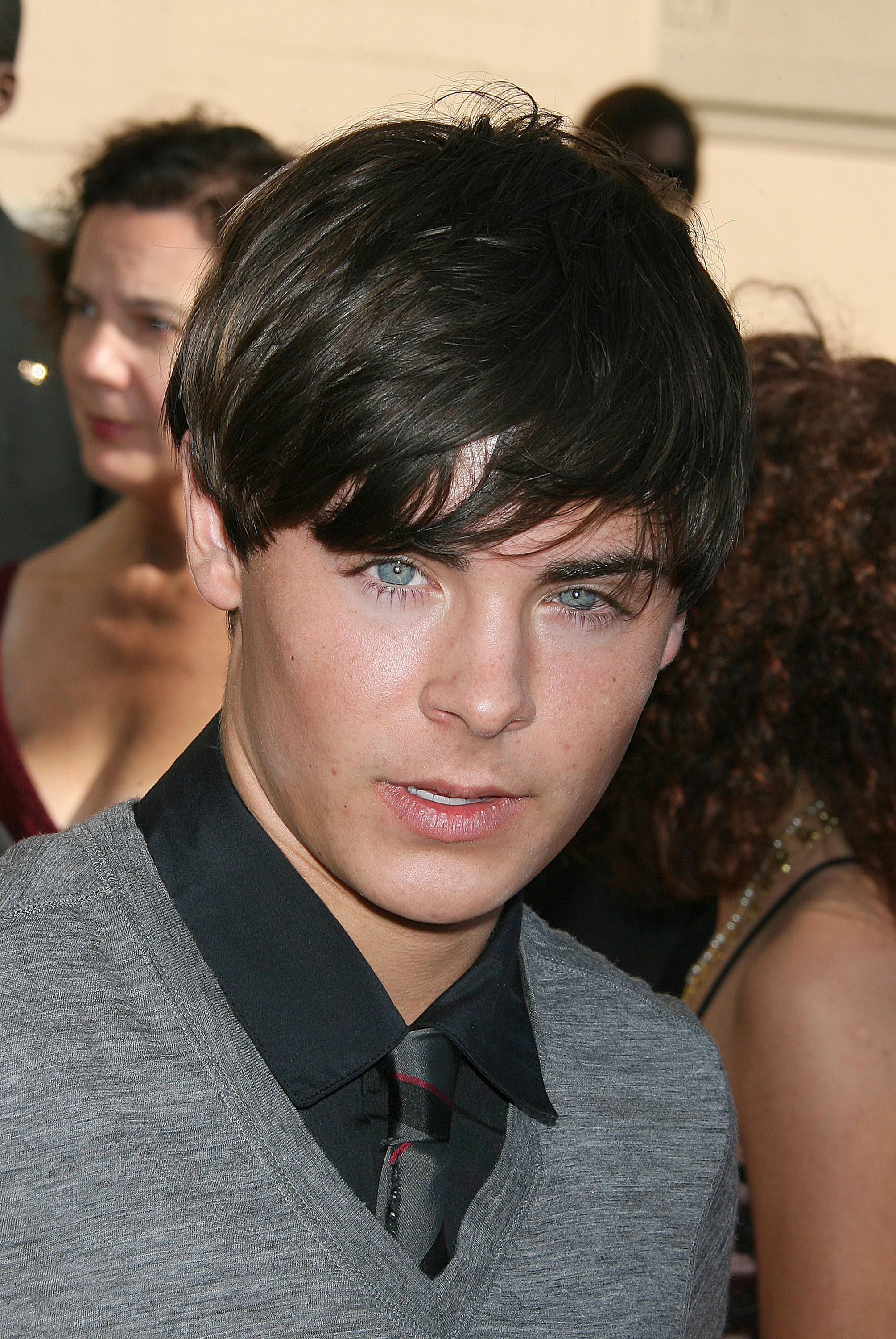 Zac Efron lors de la 58e édition des Creative Arts Emmy Awards à Los Angeles, Californie, le 19 août 2006 | Source : Getty Images