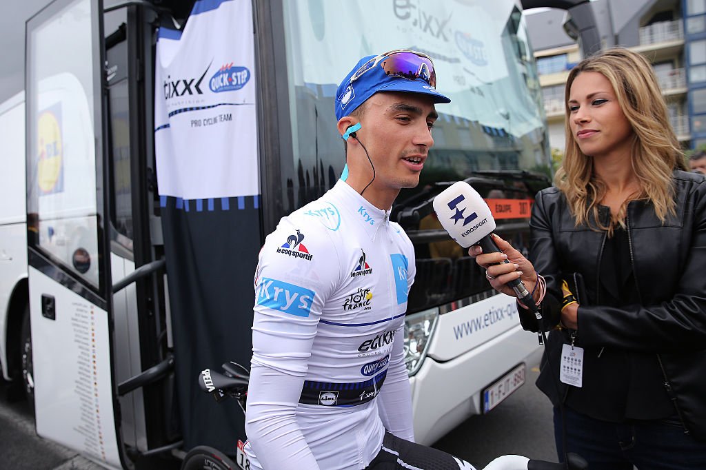Marion Rousse interviewe Julian Alaphilippe | Photo : Getty Images. 