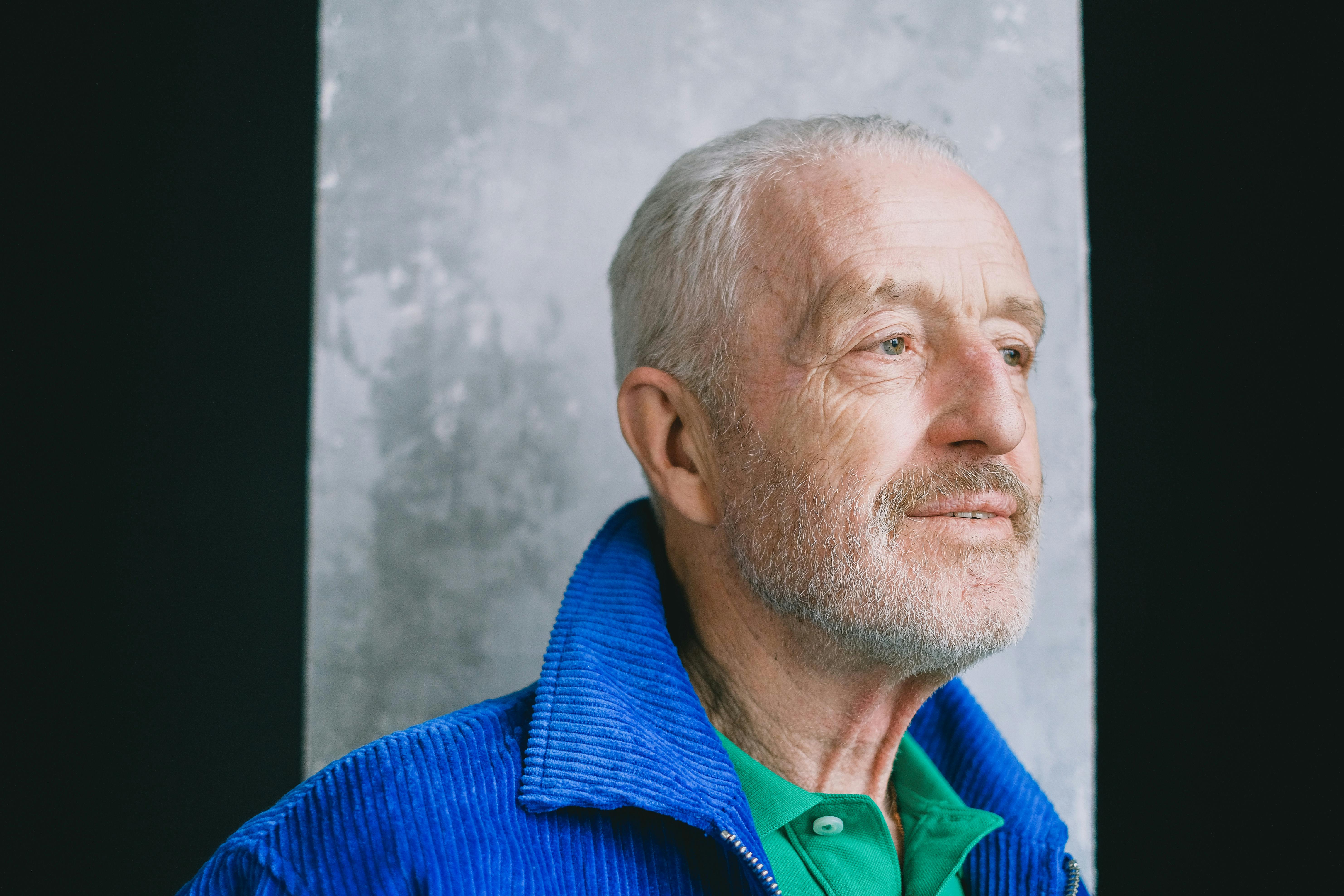 Un homme qui sourit | Source : Pexels
