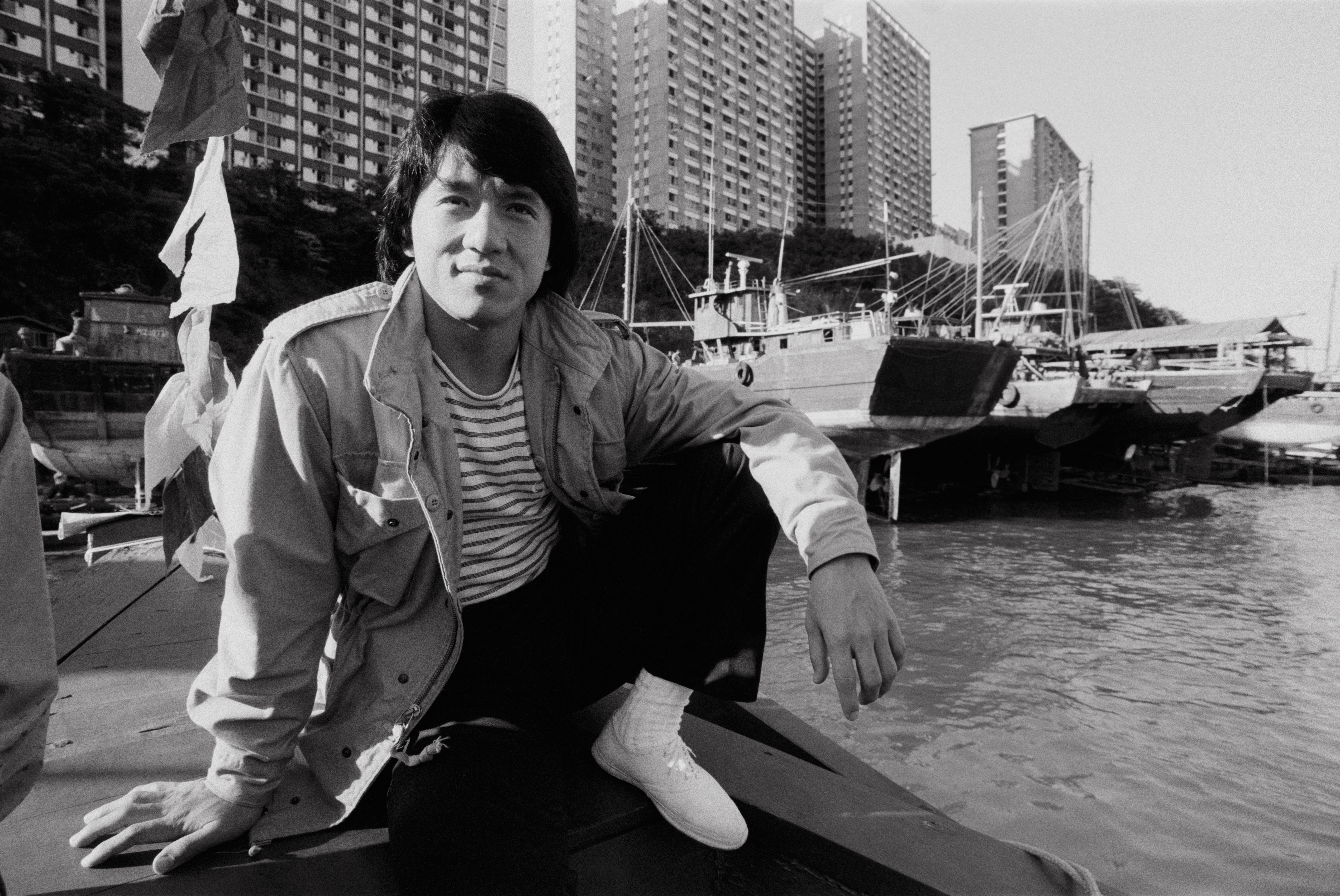 Jackie Chan à Hong Kong en novembre 1984 | Source : Getty Images