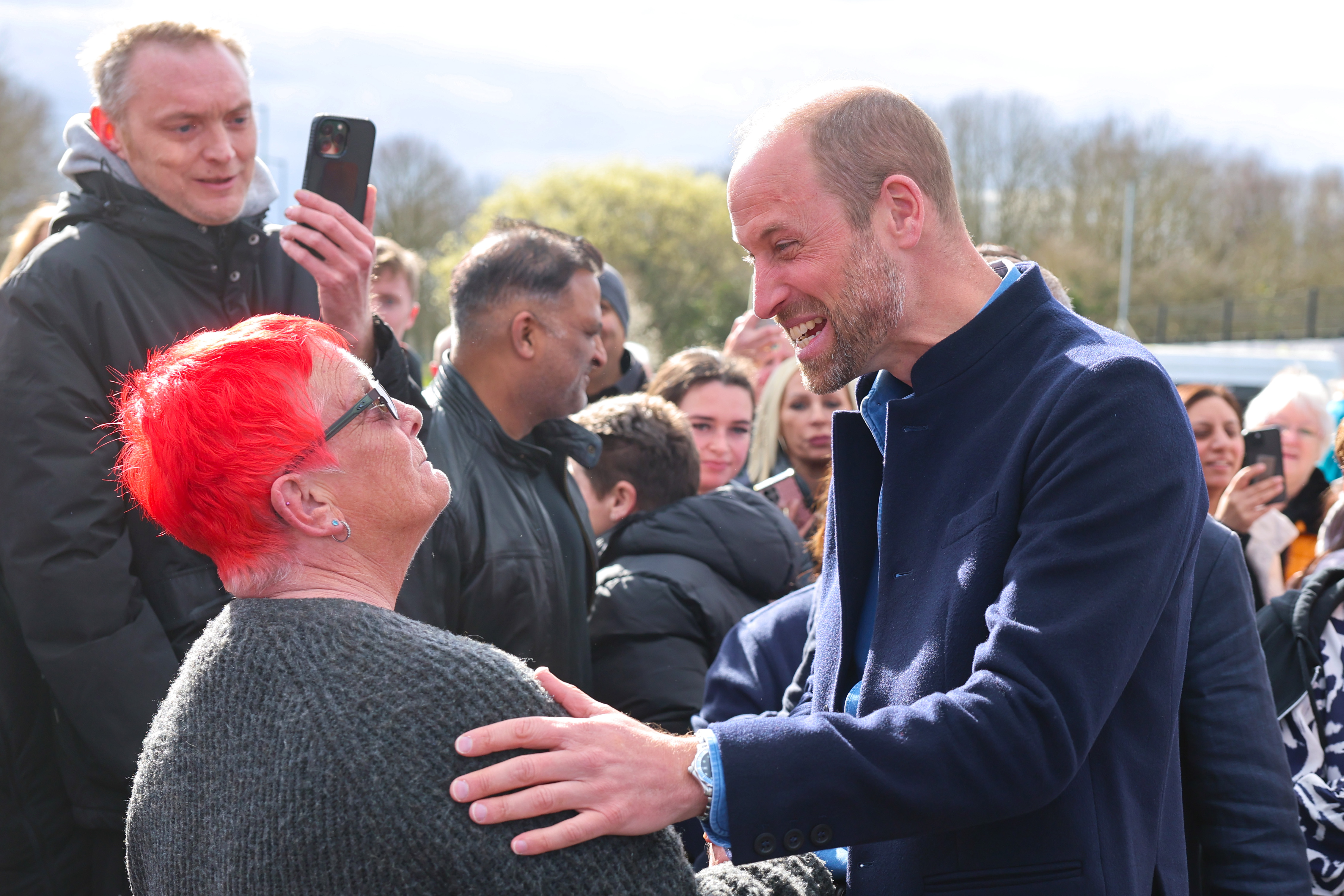 Le prince William visite un cours de formation d'arbitre de la FA au Sporting Khalsa FC à Willenhall, en Angleterre, le 11 mars 2025 | Source : Getty Images