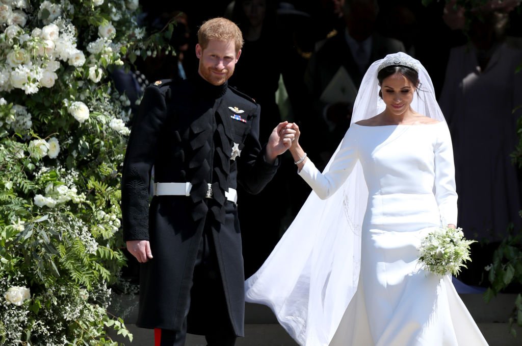 Le prince Harry et Meghan Markle quittent la chapelle St George au château de Windsor après leur mariage.  |  Photo: Getty Images