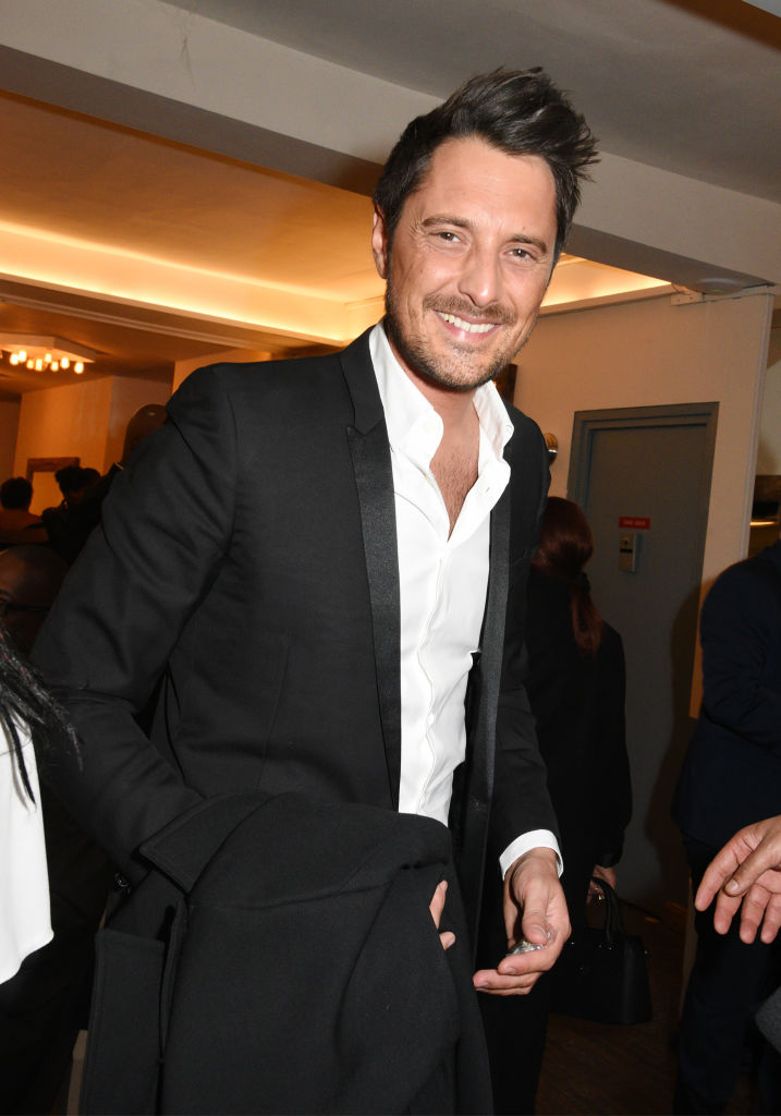 Le présentateur de télévision Vincent Cerutti assiste au gala de vente aux enchères de l'APIPD (Association Pour l'Information et la Prévention de la Drépanocytose) 3e édition au Chalet du Lac Saint Mandé, le 21 avril 2017 à Paris, France I Source : Getty Images