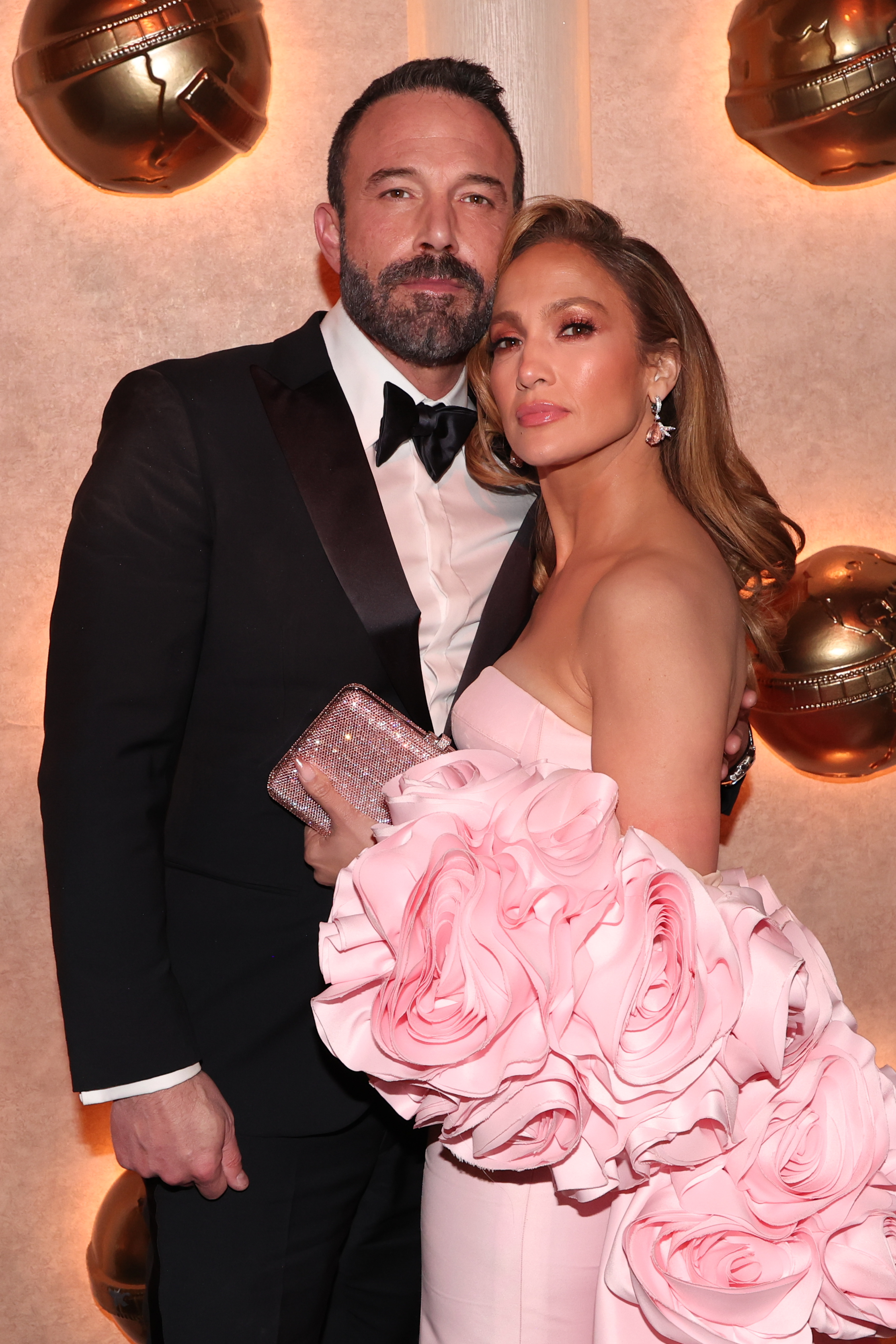 Ben Affleck et Jennifer Lopez lors de la 81e cérémonie des Golden Globe Awards le 7 janvier 2024 à Beverly Hills, en Californie. | Source : Getty Images