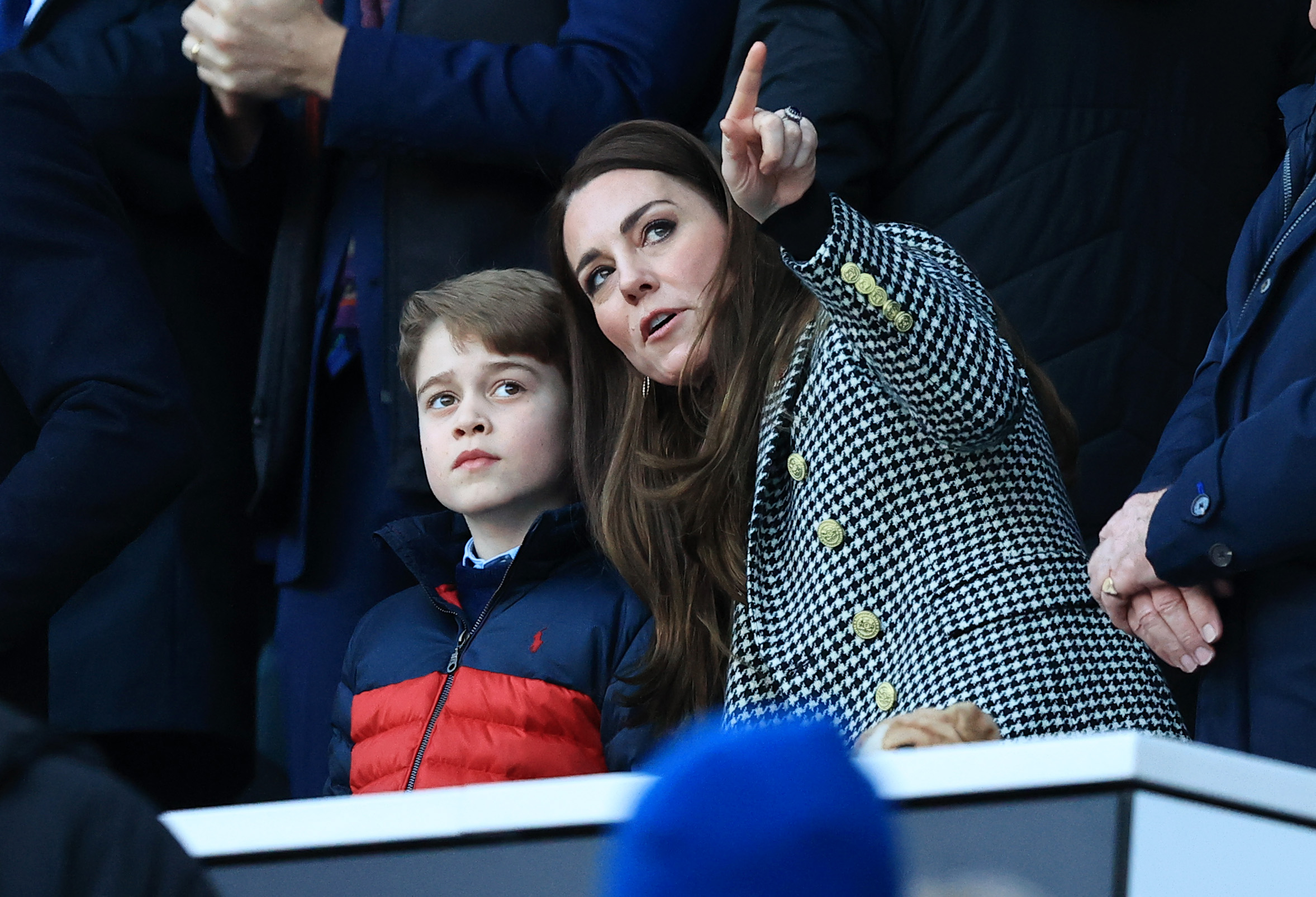 Le prince George et la princesse Catherine lors du match de rugby Guinness Six Nations entre l'Angleterre et le Pays de Galles, le 26 février 2022, à Londres, en Angleterre. | Source : Getty Images