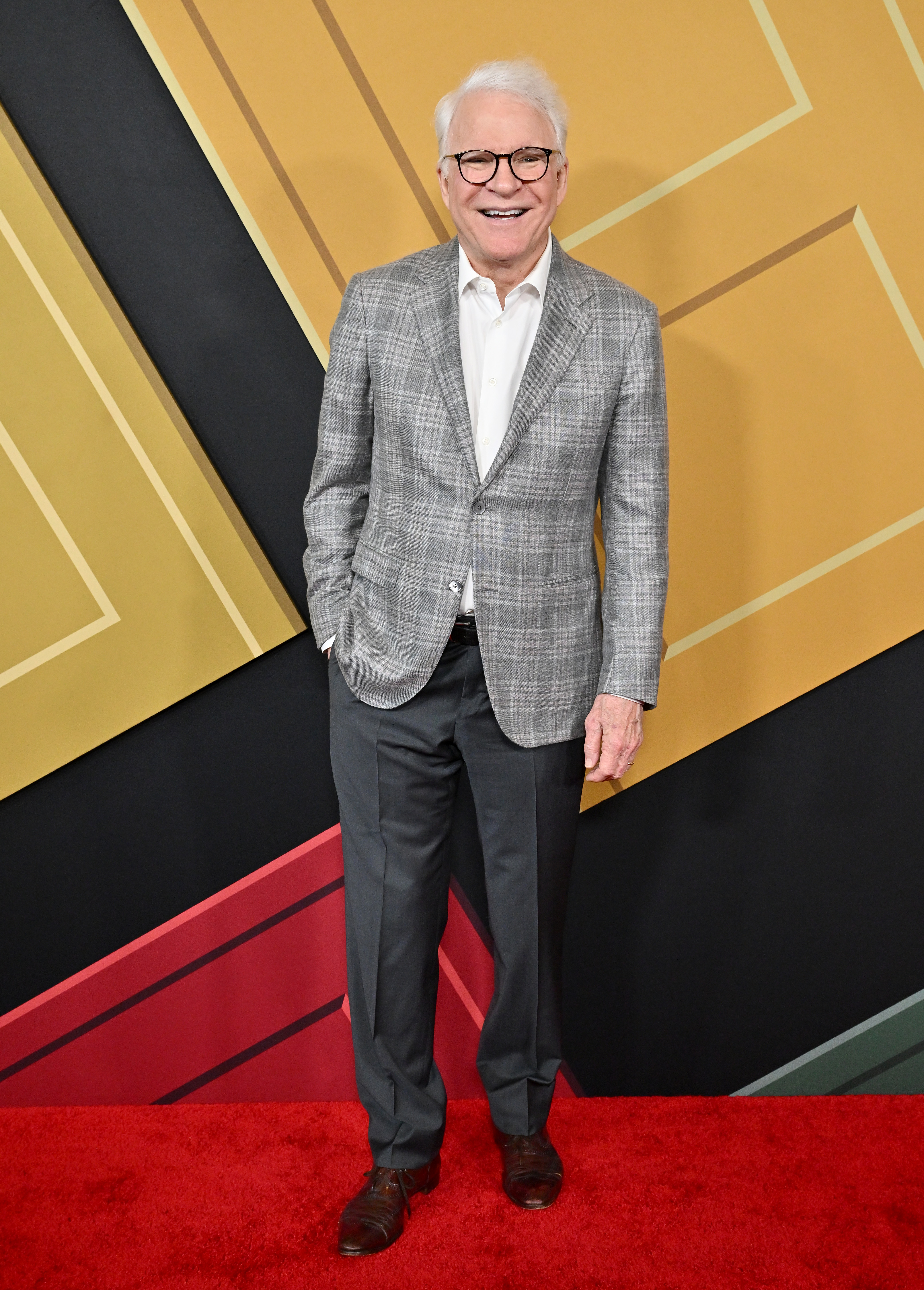 Steve Martin assiste à la première de la saison 2 de "Only Murders In The Building" au DGA Theater Complex à Los Angeles, en Californie, le 27 juin 2022. | Source : Getty Images