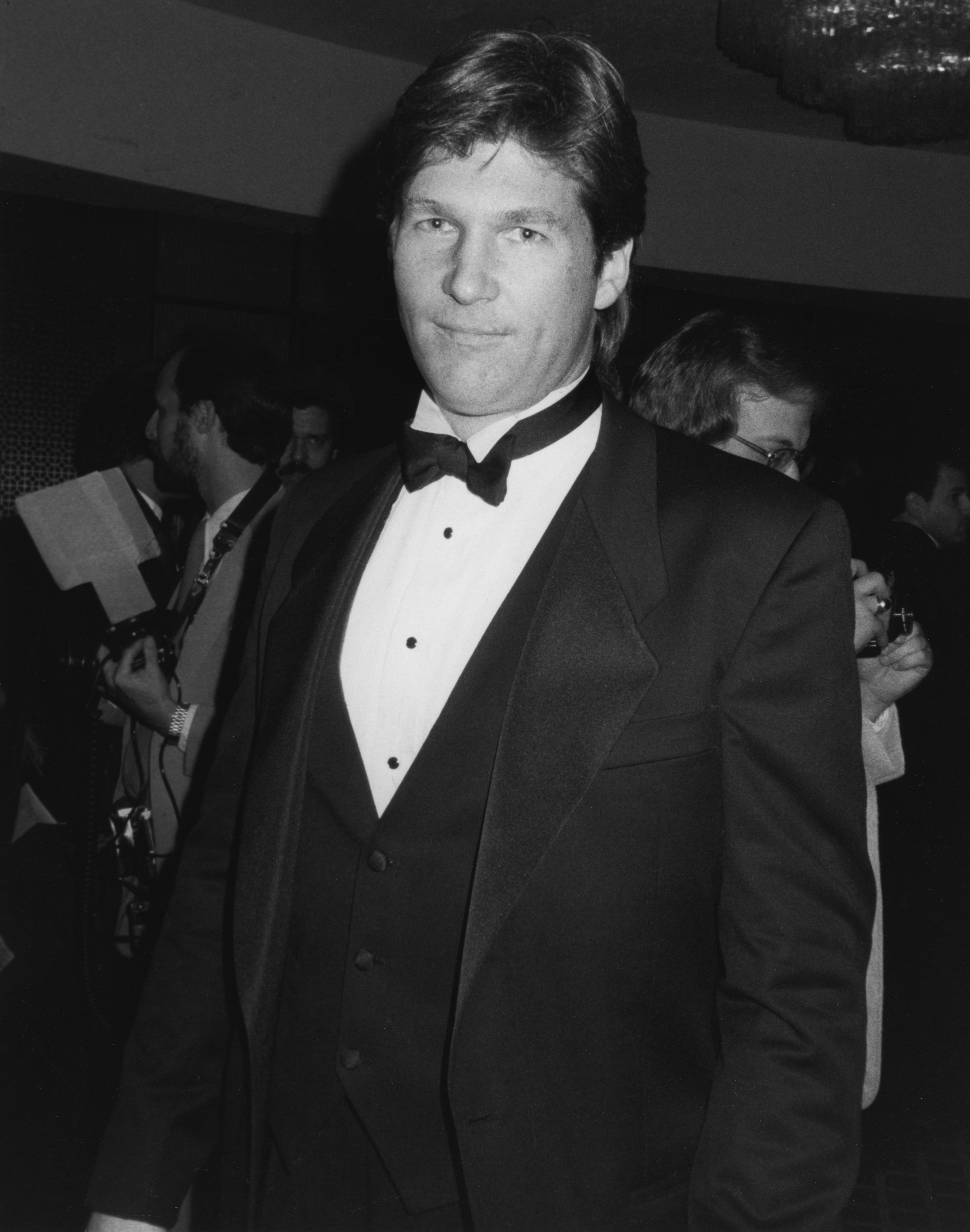 La star de cinéma assiste au 29e bal annuel des Thalians, qui se tient à Los Angeles, en Californie, le 3 novembre 1984. | Source : Getty Images