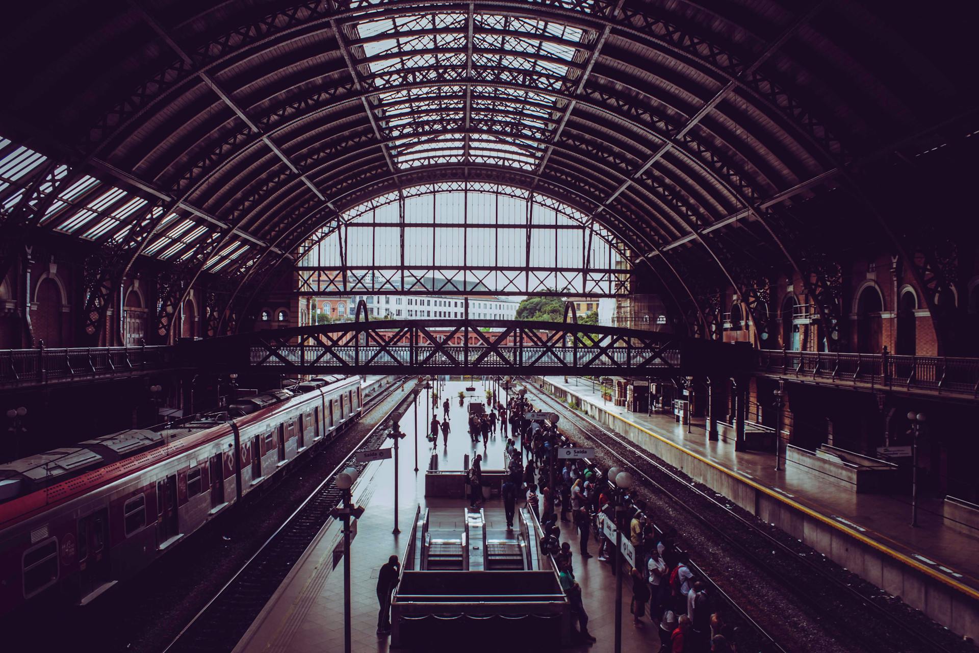 Une gare très fréquentée | Source : Pexels