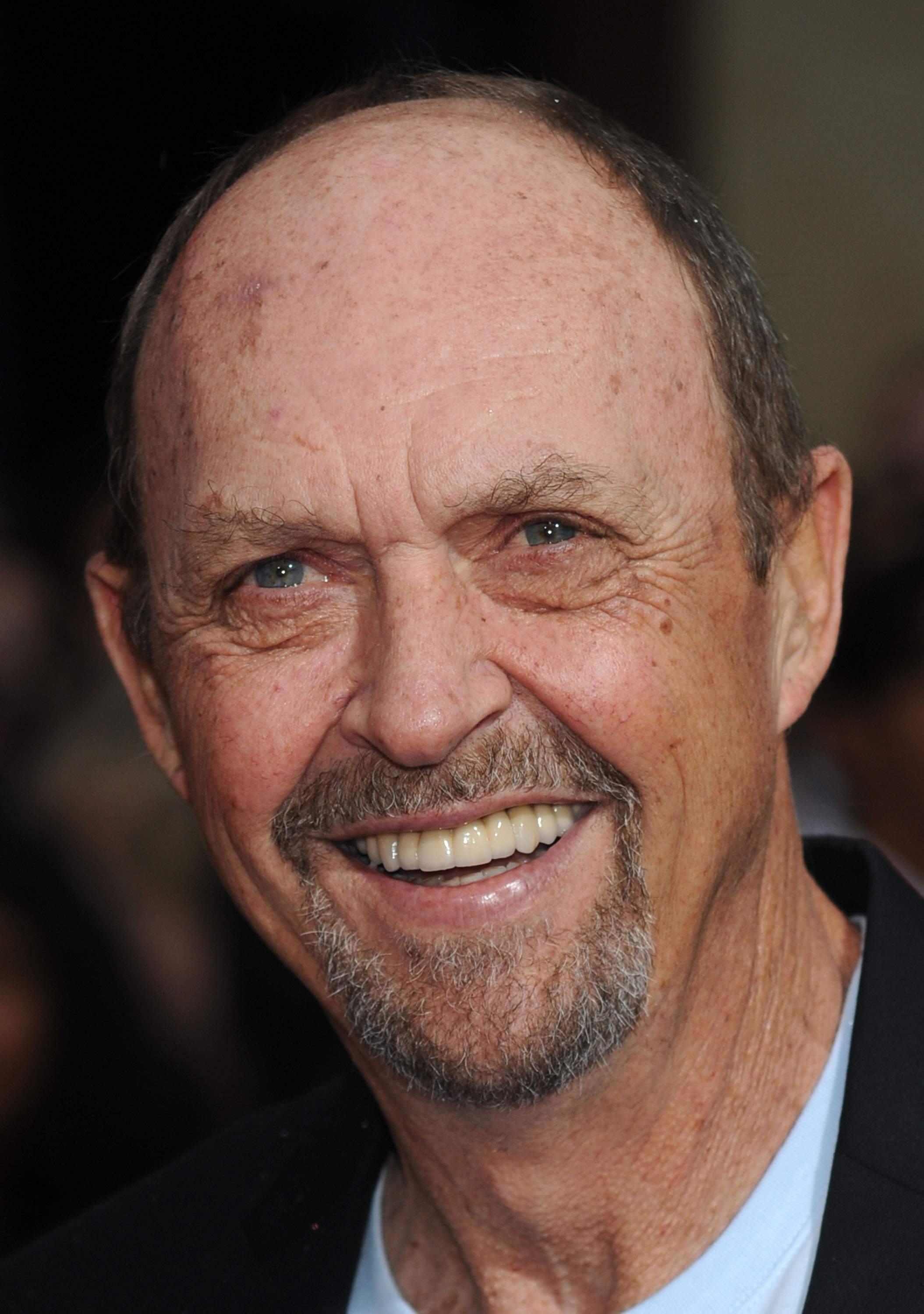 John Ashton arrive à la première de "Prince Of Persia : The Sands Of Time" de Walt Disney Pictures qui a eu lieu au Grauman''s Chinese Theatre le 17 mai 2010 à Hollywood, Californie. | Source : Getty Images