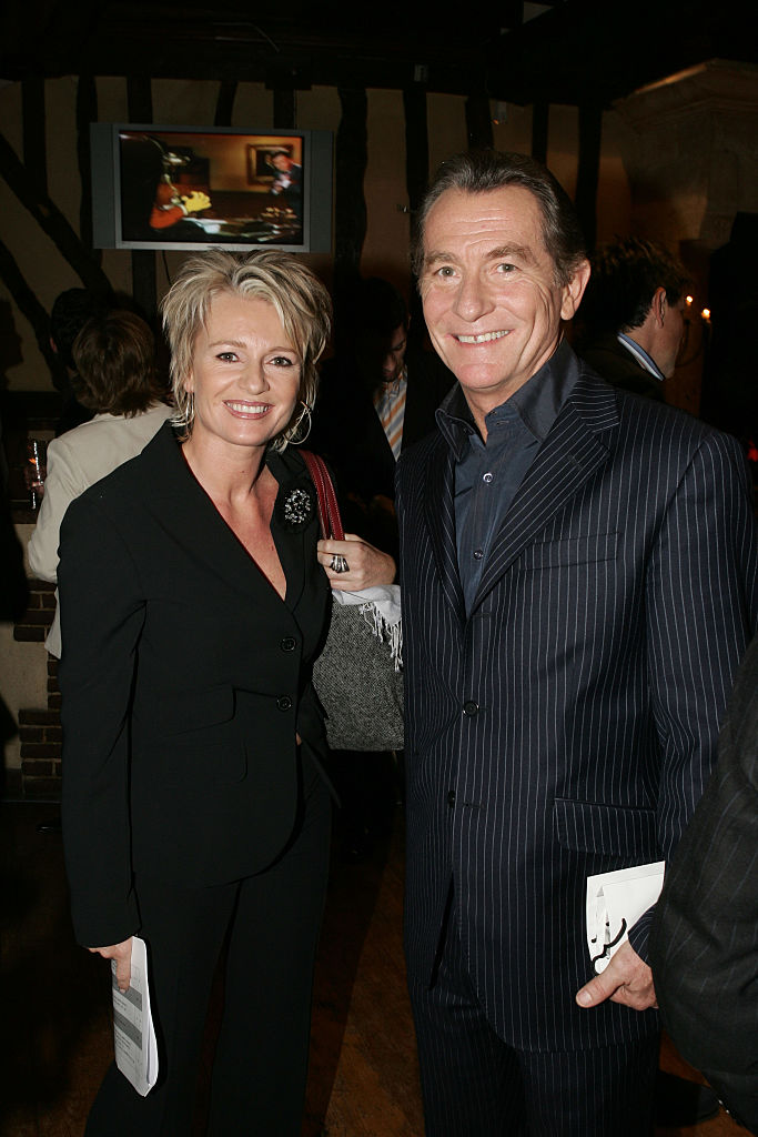 Sophie Davant et William Leymergie en coulisses lors du 40e anniversaire de la chaîne de télévision française France 2 I Source : Getty Images