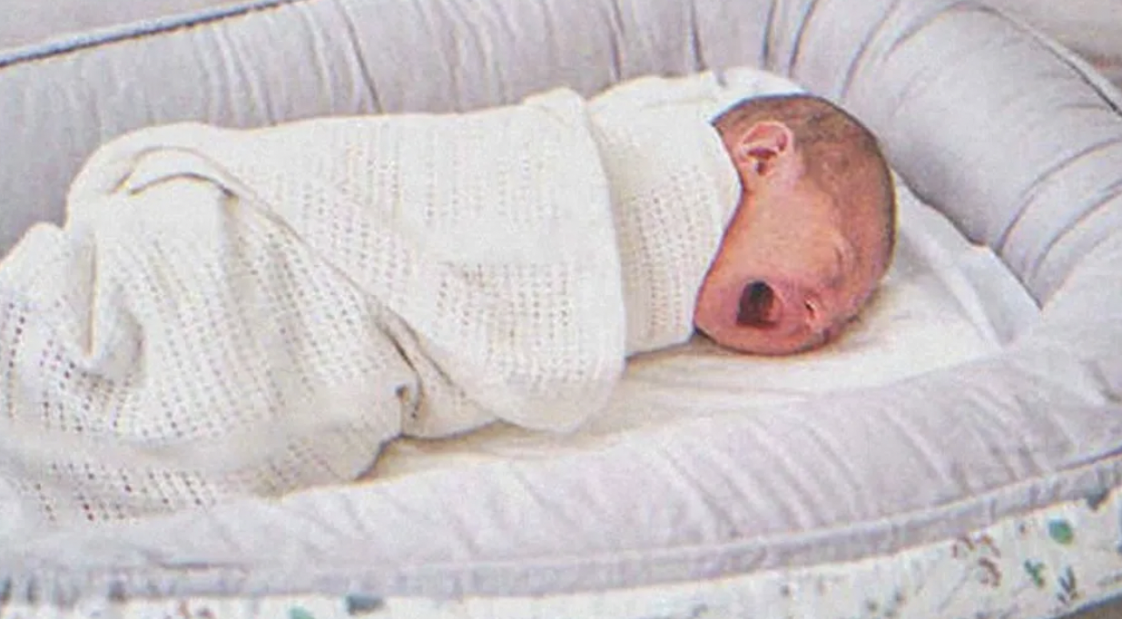 Bebé chorando | Fonte: Shutterstock