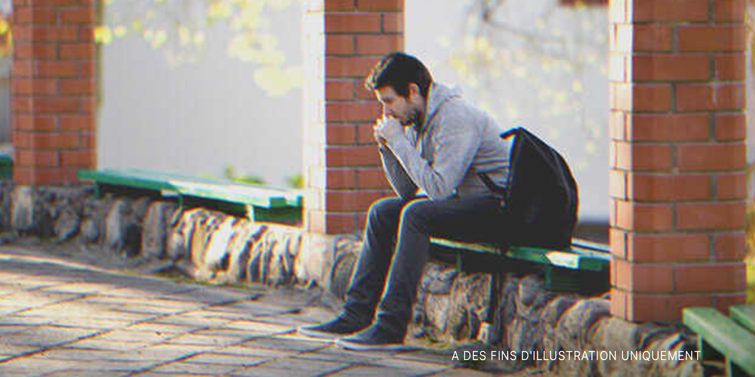Un homme désespéré | Source : Shutterstock
