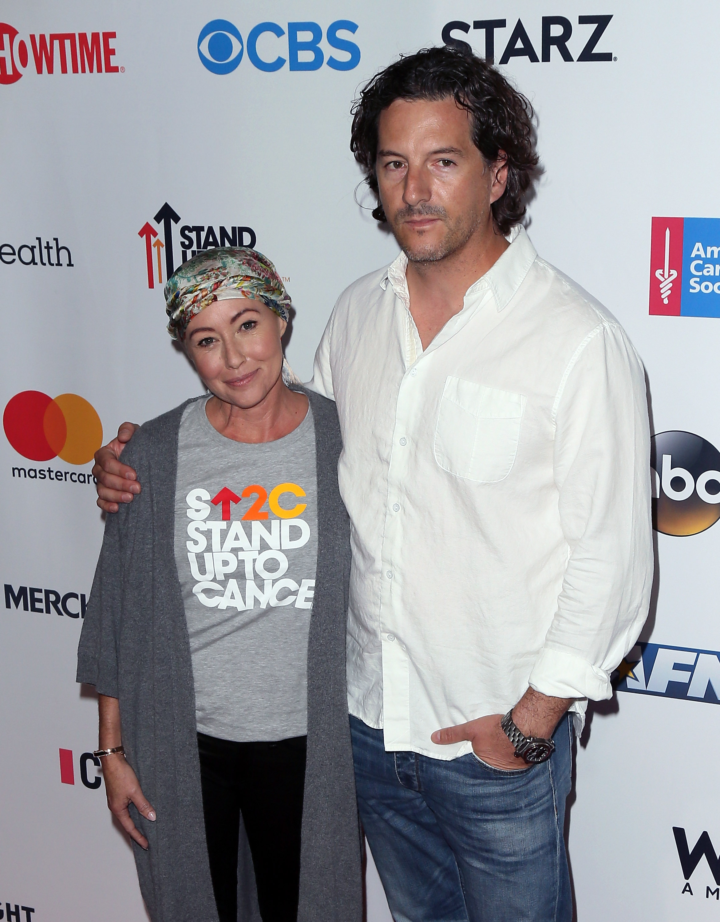 Shannen Doherty et son mari de l'époque, le producteur Kurt Iswarienko, assistent à Hollywood Unites for the 5th Biennial Stand Up To Cancer (SU2C) le 9 septembre 2016 à Los Angeles, Californie | Source : Getty Images