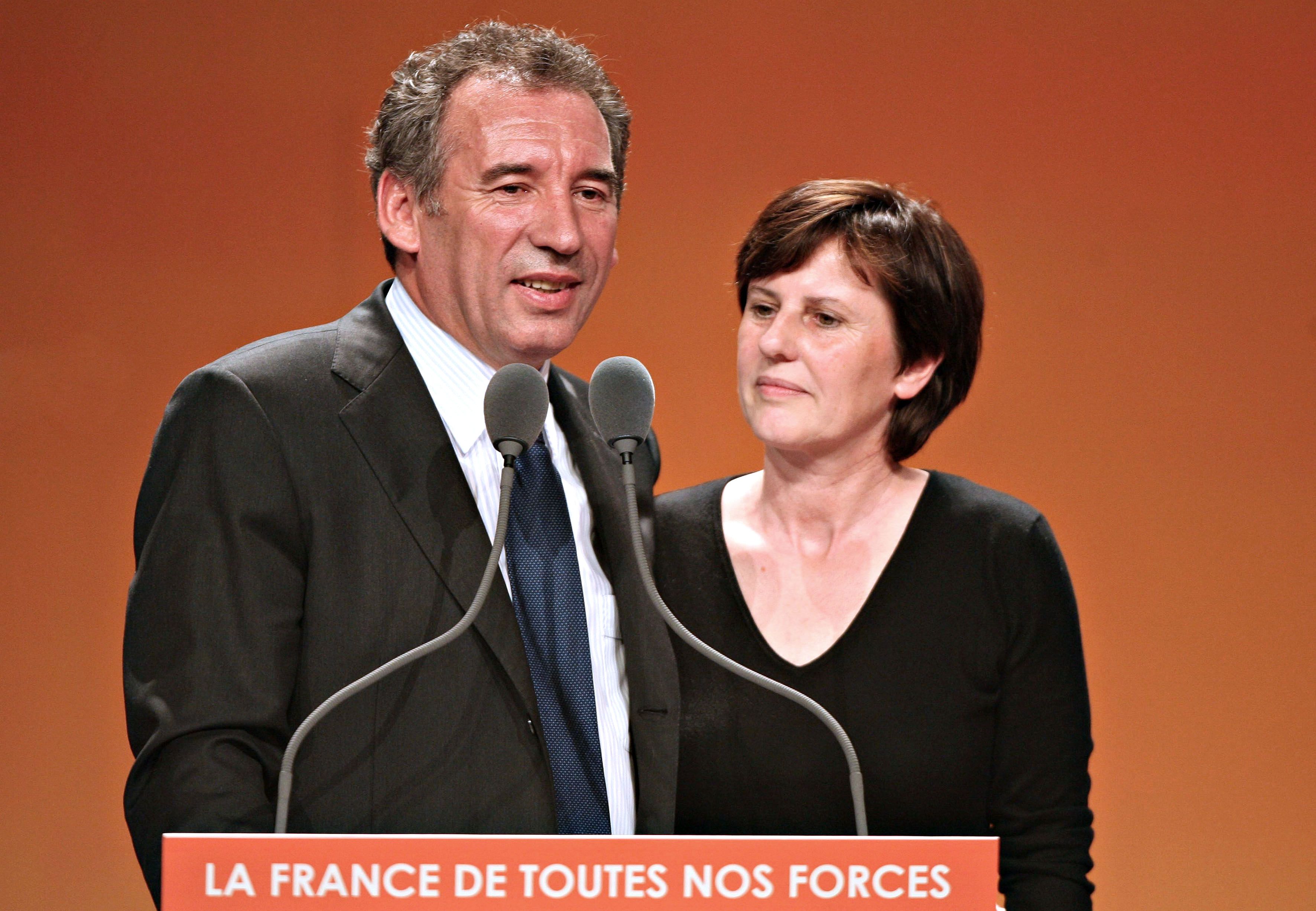 François Bayrou et sa femme. | Photo : Getty Images