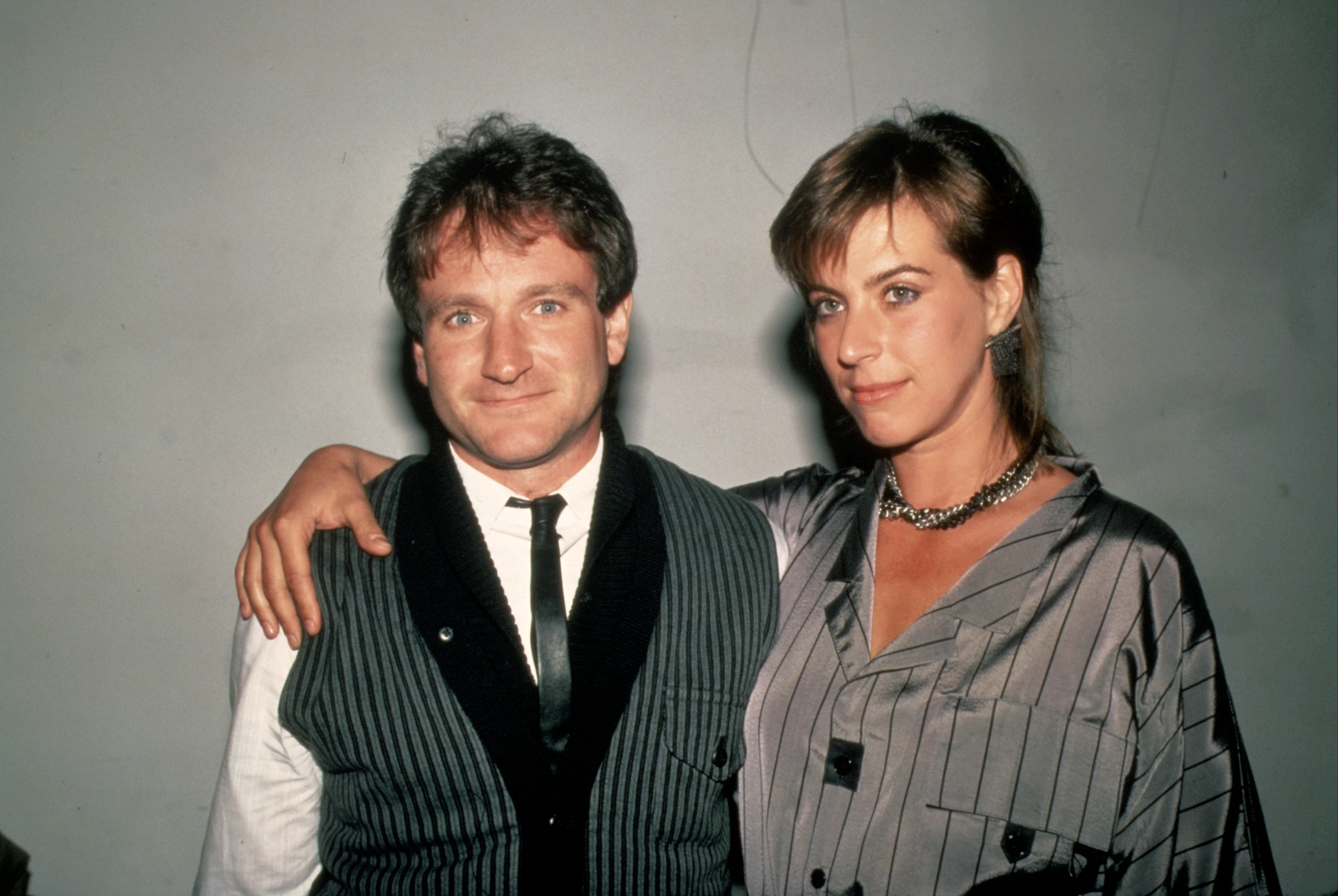 Robin Williams et sa première femme Valerie Velardi à New York en 1984 | Source : Getty Images