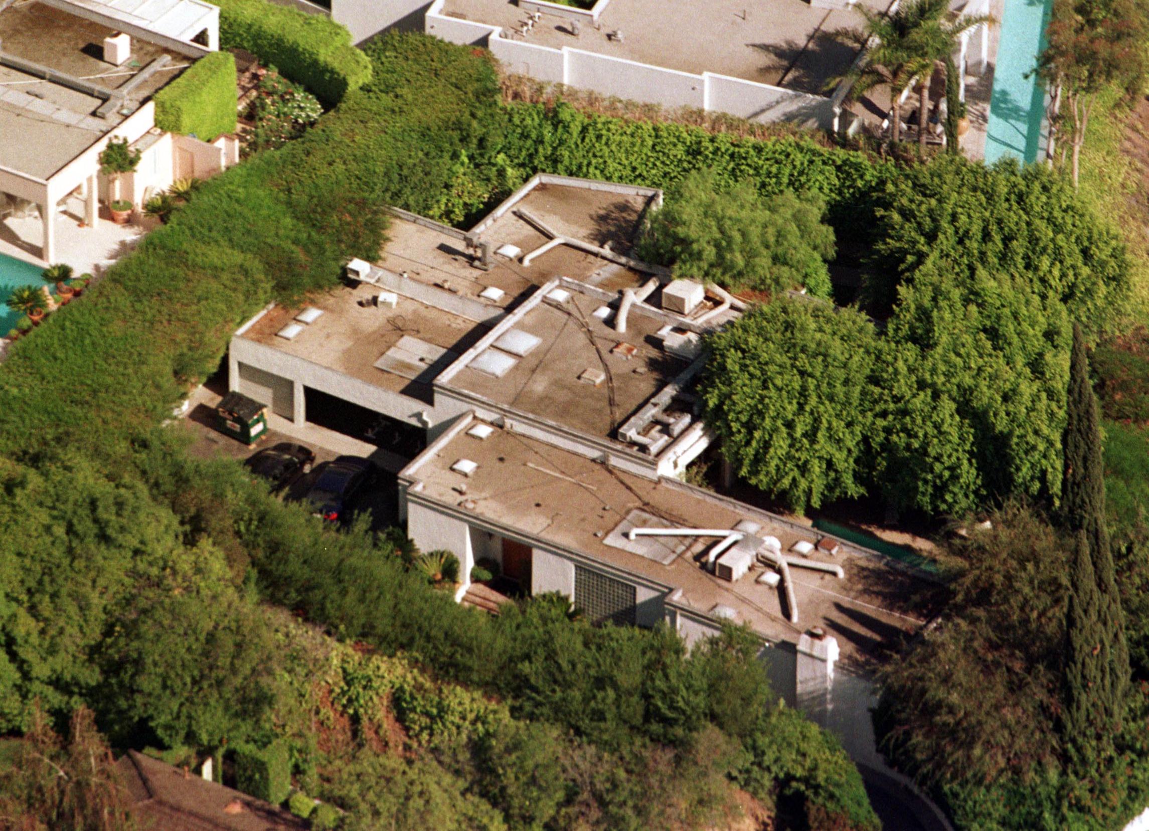 La maison hollywoodienne de Leonardo Dicaprio vue le 9 novembre 1999 | Source : Getty Images