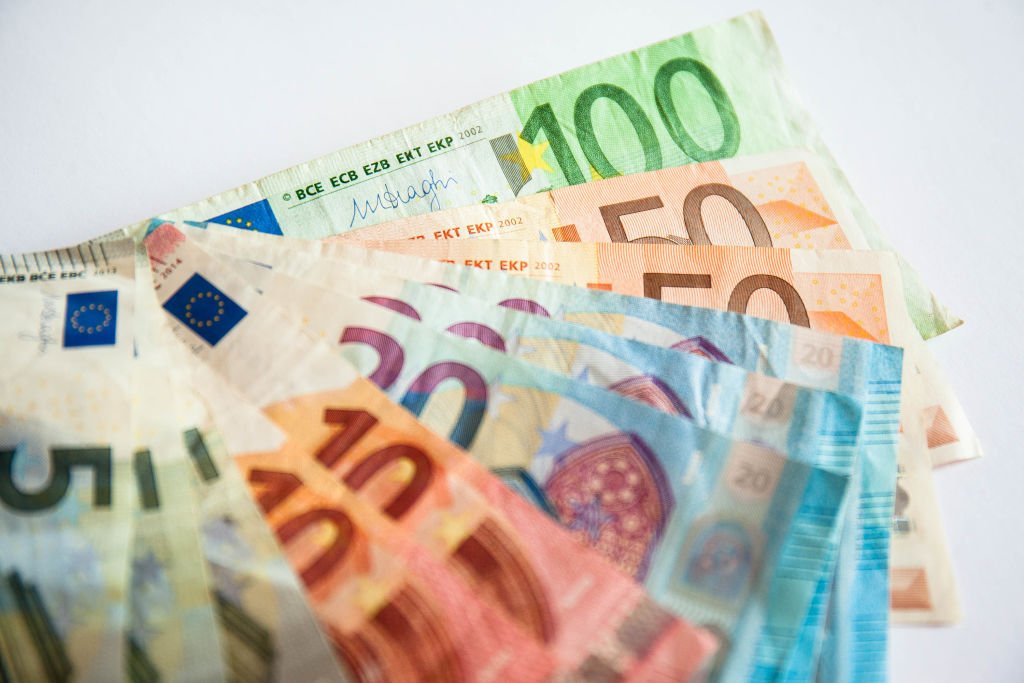 Des billets d'euros. | Photo : Getty images
