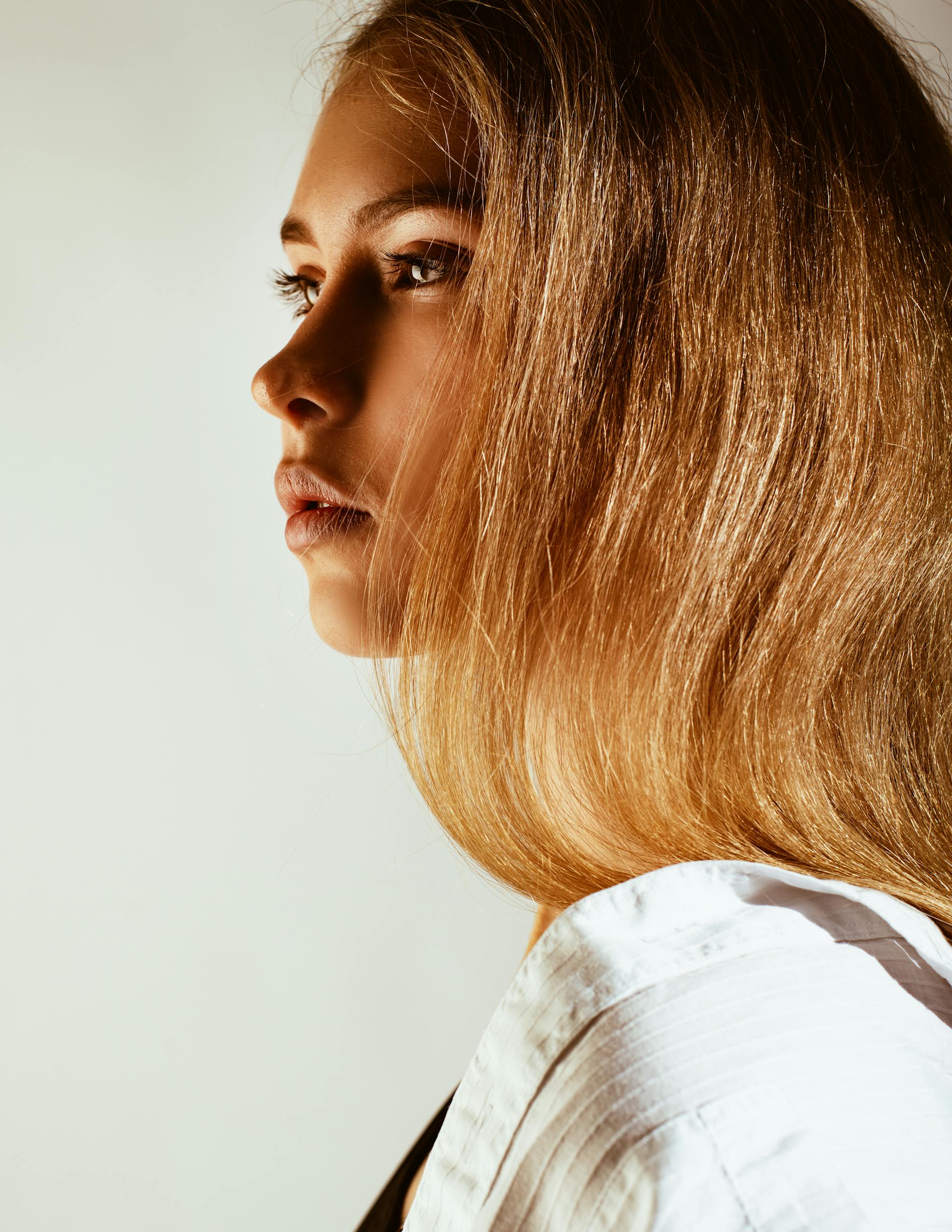 Une femme à l'expression sinistre | Source : Pexels