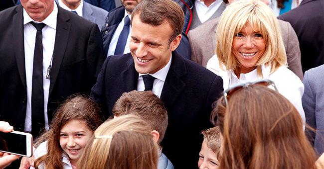 Les révélations sur l'étranger que Macron a embrassé sur la tête