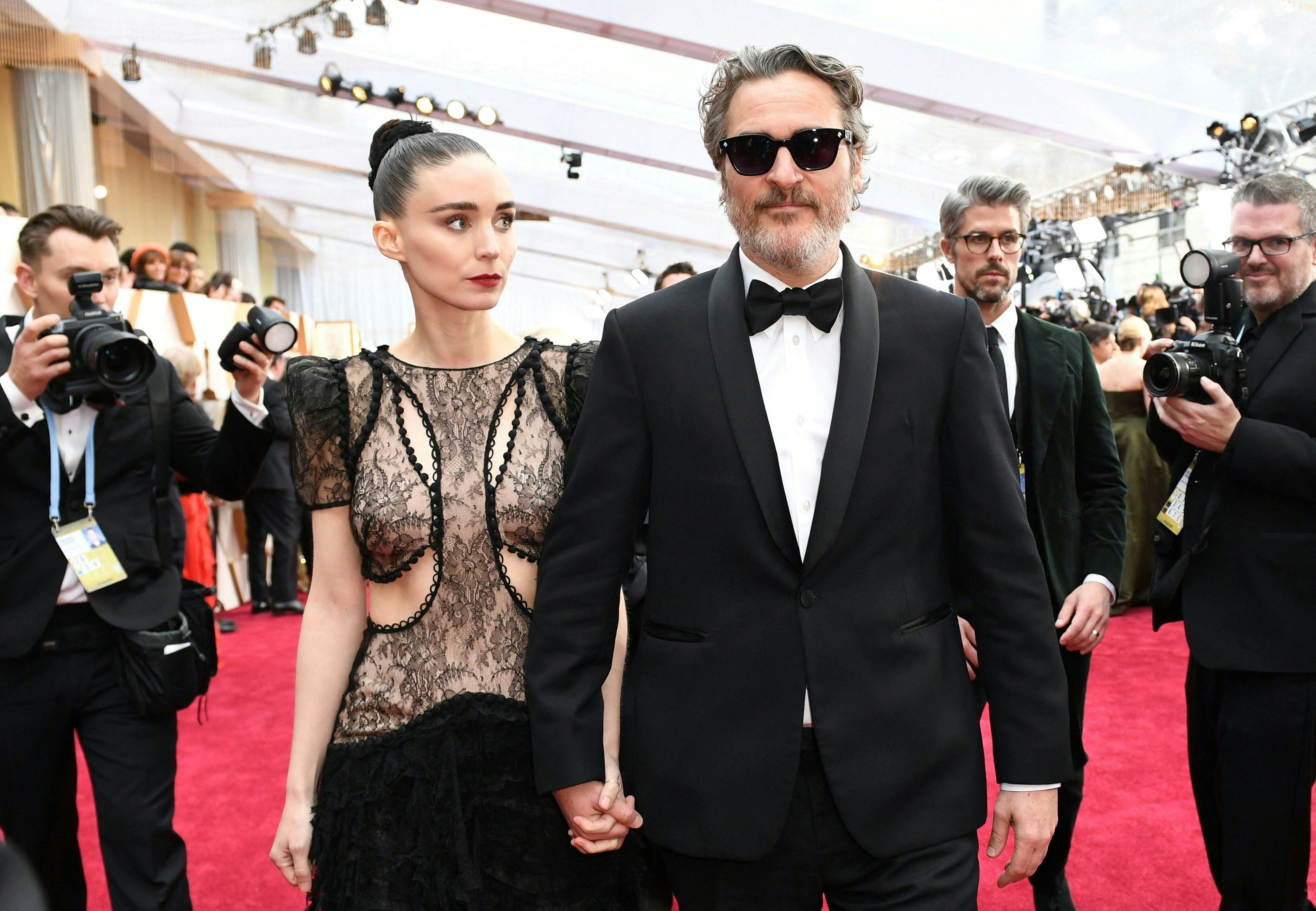 Rooney Mara et Joaquin Phoenix lors de la 92e cérémonie des Oscars à Hollywood, en Californie, le 9 février 2020 | Source : Getty Images