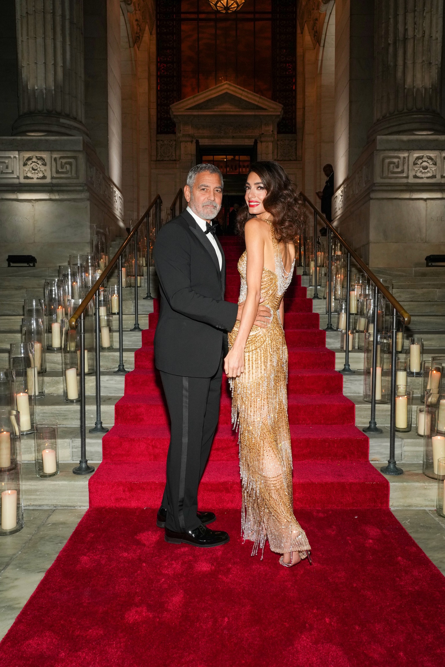George et Amal Clooney assistent à la cérémonie inaugurale des prix Albie de la Fondation Clooney pour la justice à la bibliothèque publique de New York, le 29 septembre 2022 à New York. | Source : Getty Images