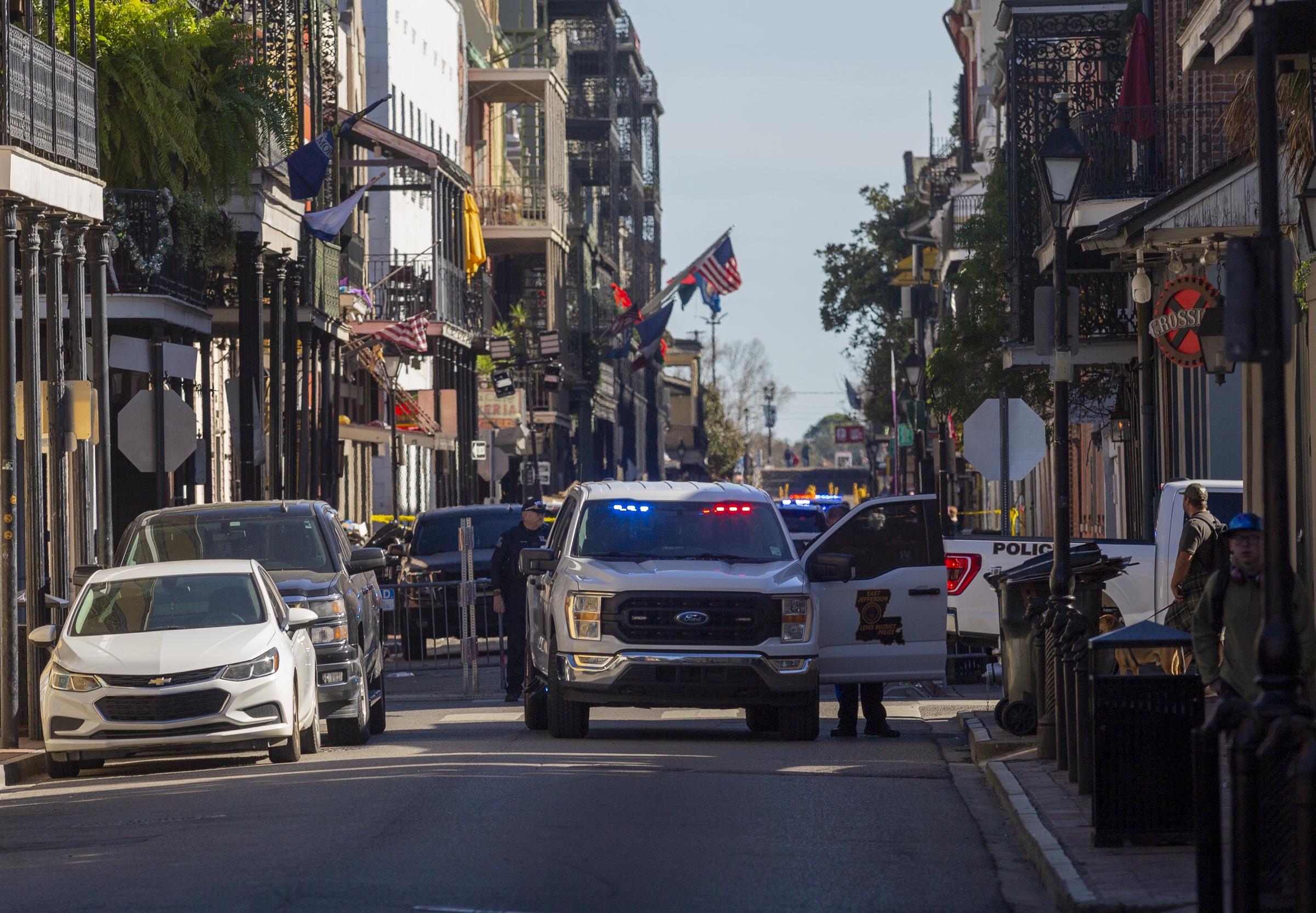 Points de contrôle de la police sur et autour de Bourbon Street à la Nouvelle-Orléans, en Louisiane, le 1er janvier 2025. | Source : Getty Images