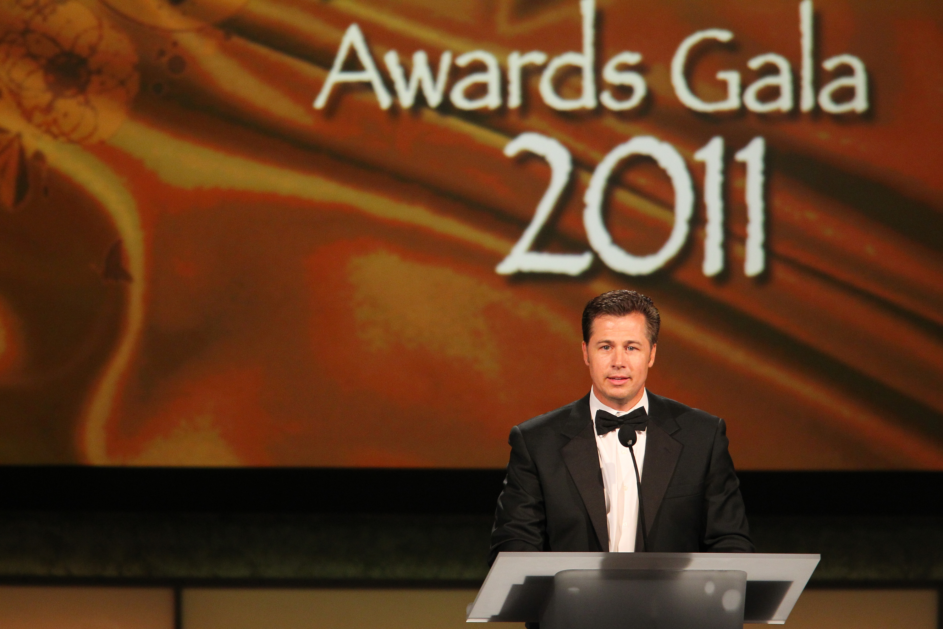 Doug Pitt assiste au gala des prix de la fondation Starkey Hearing pour que le monde puisse entendre le 24 juillet 2011 | Source : Getty Images