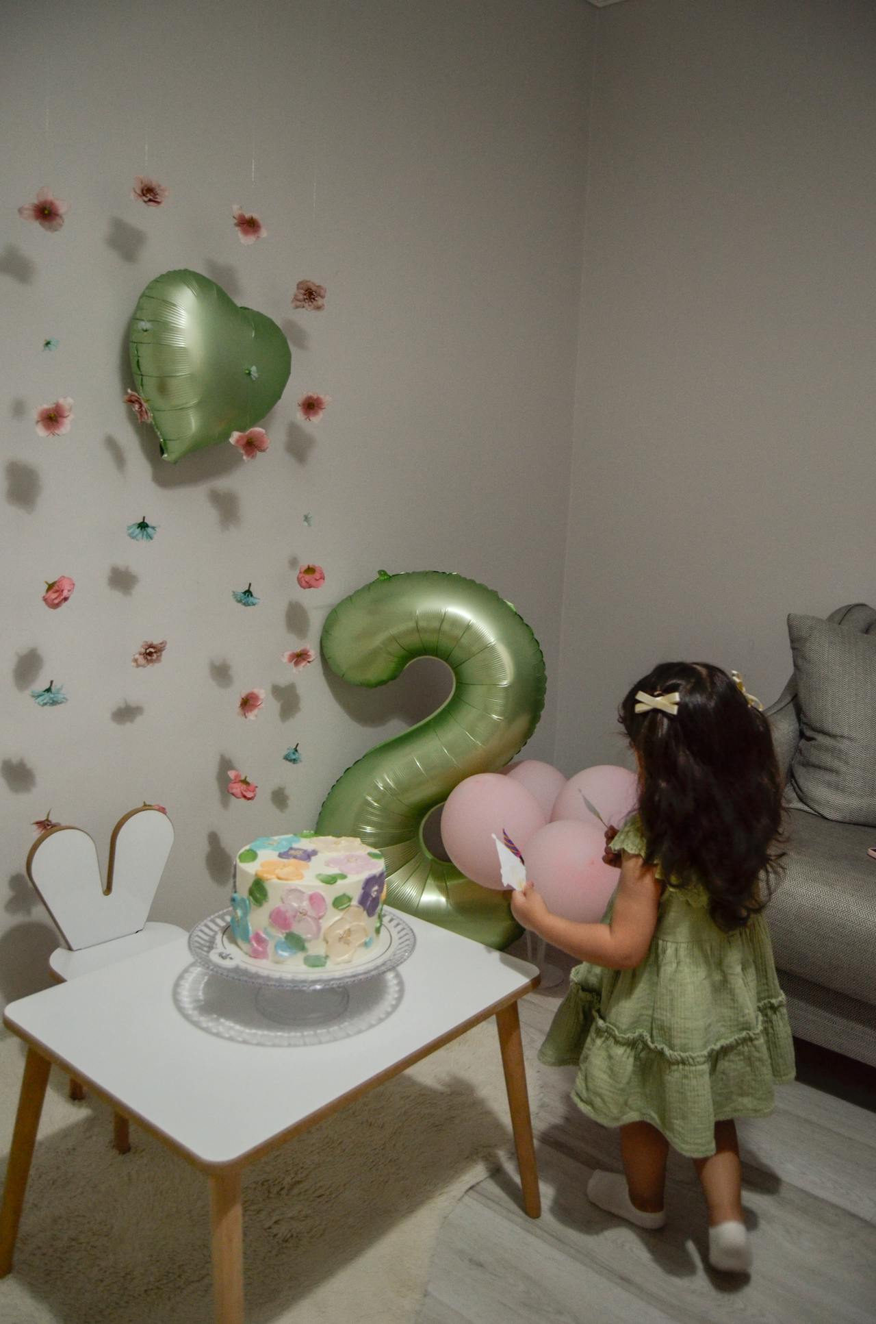 Une petite fille qui fête son 2e anniversaire | Source : Pexels