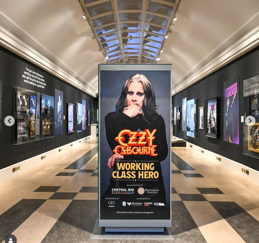 Une photo prise lors de l'exposition « Ozzy : Working Class Hero », datée du 25 juin 2025 | Source : Instagram/centralbidbirmingham