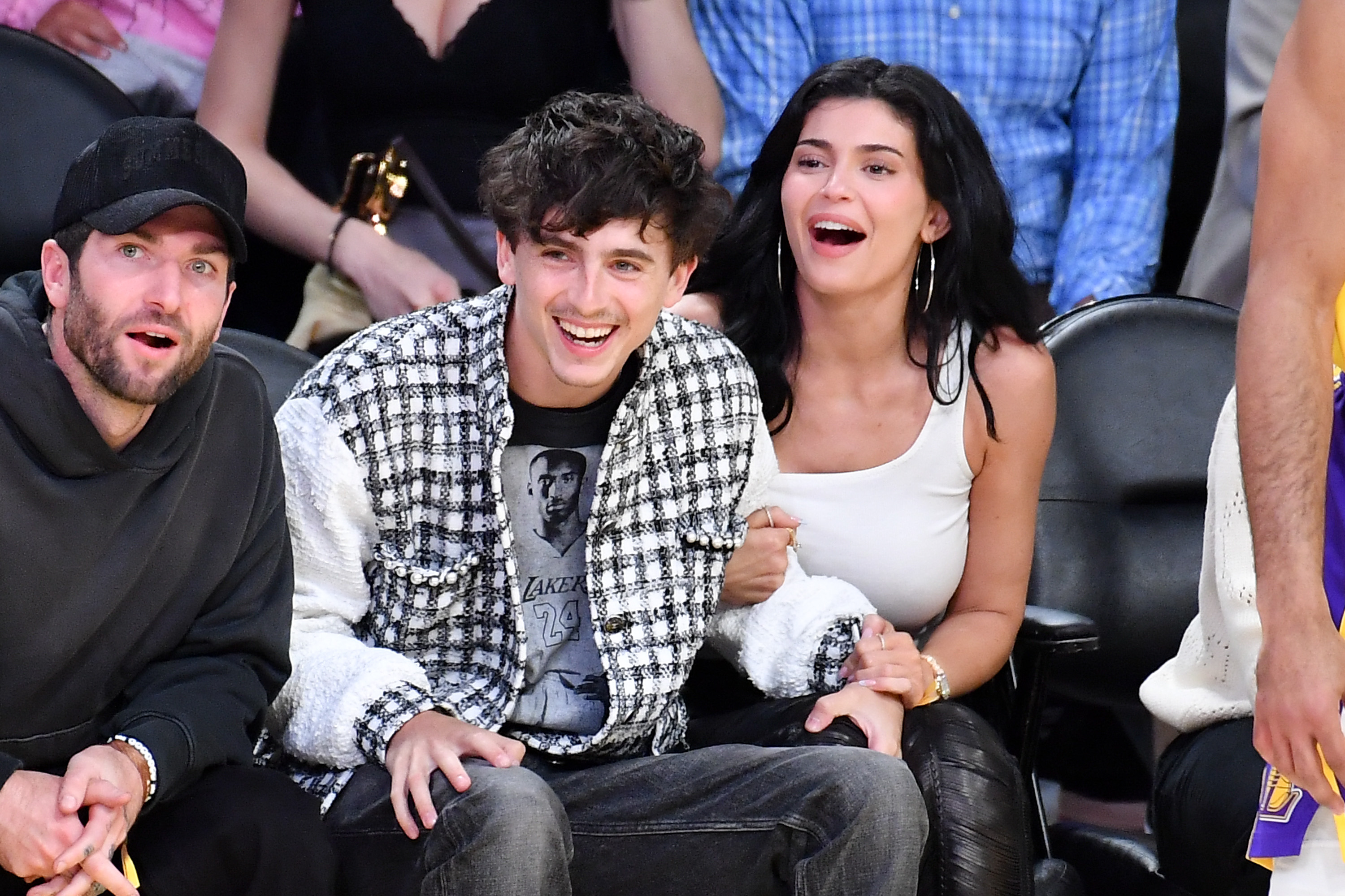 Timothée Chalamet et Kylie Jenner assistent à un match de basket entre les Los Angeles Lakers et les Minnesota Timberwolves à la Crypto.com Arena, le 30 avril 2025, à Los Angeles, en Californie. | Source : Getty Images