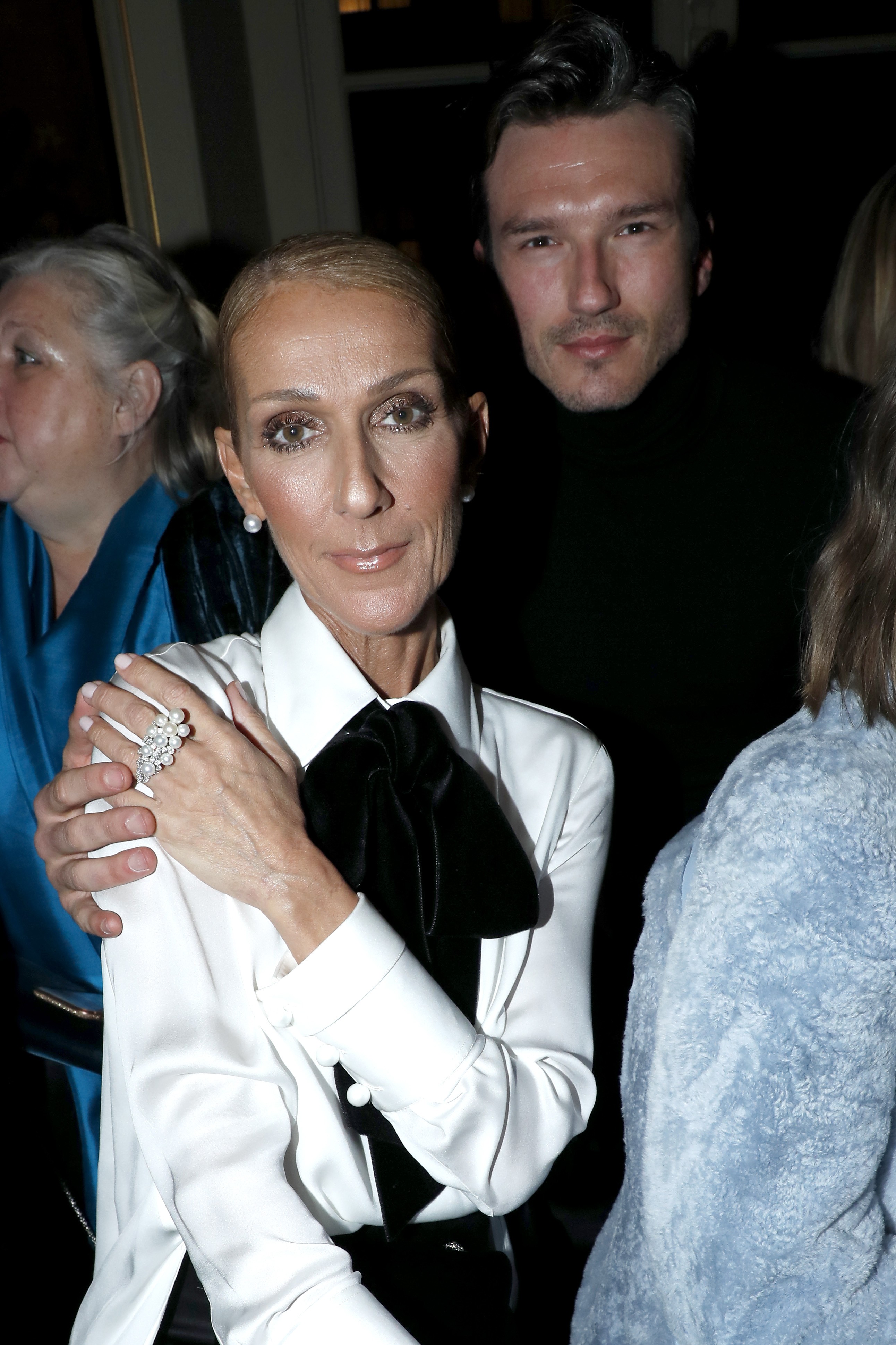 Céline Dion et Pepe Munoz lors du défilé Giorgio Armani Prive Haute Couture printemps-été 2019, le 22 janvier 2019 à Paris, en France. | Source : Getty Images