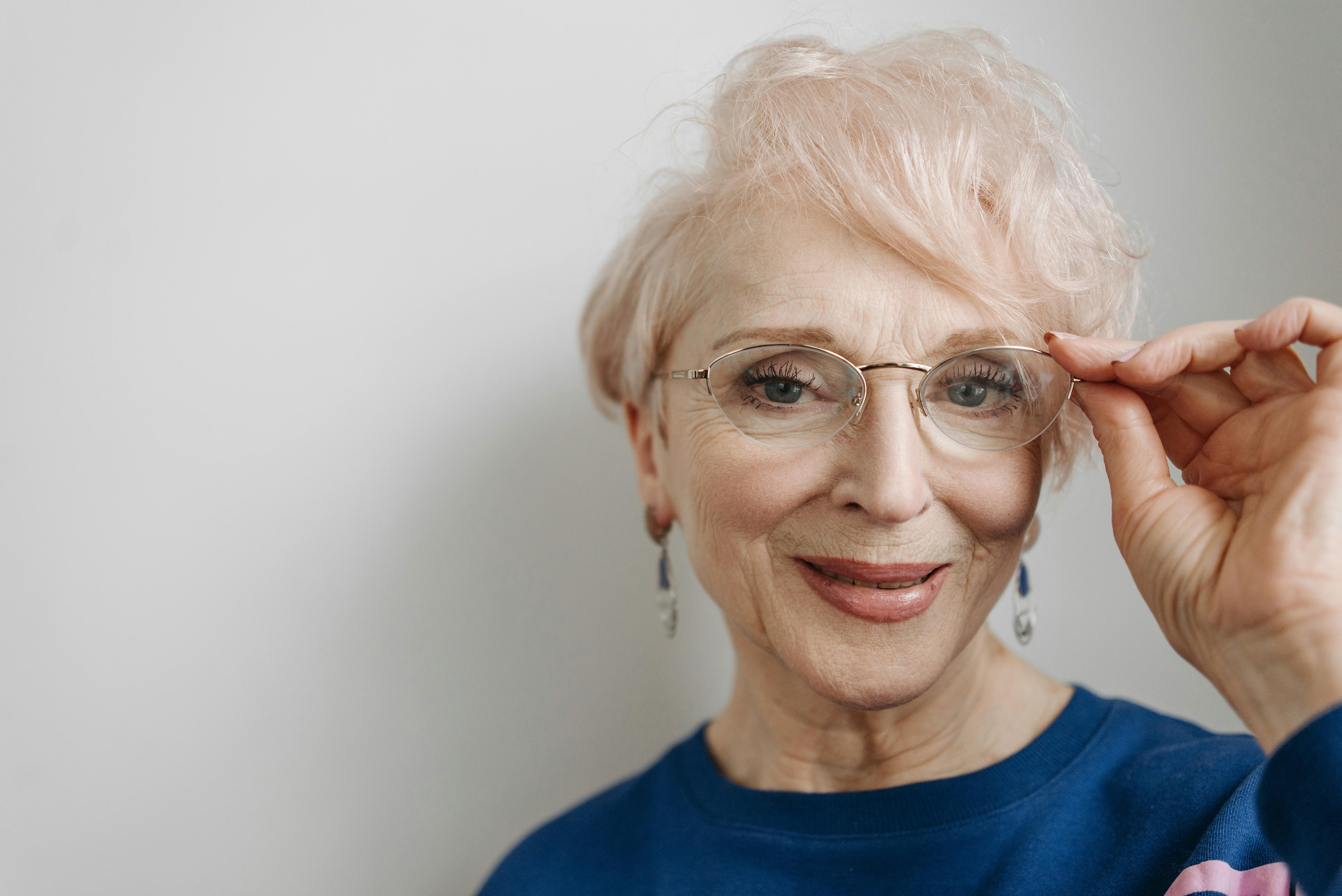 elderly lady with gray hair