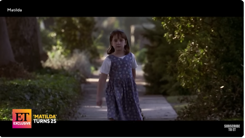 Mara Wilson dans "Matilda" d'après une vidéo YouTube datée du 8 août 2021 | Source : Youtube/@EntertainmentTonight