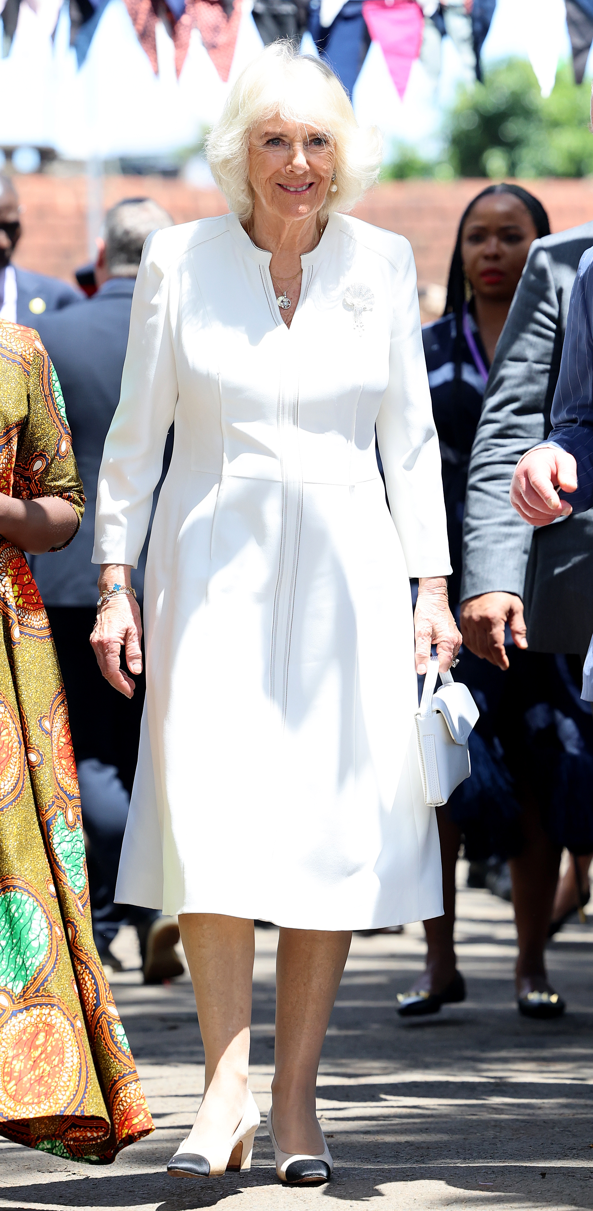 La reine Camilla à la bibliothèque d'Eastlands le 31 octobre 2023 à Nairobi, au Kenya | Source : Getty Images