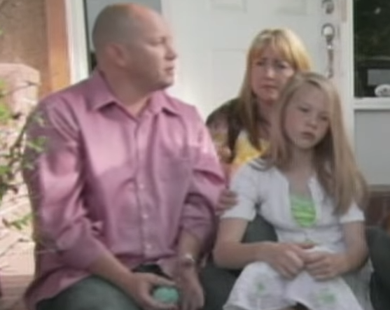 Kaylee Lindstrom et sa famille, 2013 | Source : Youtube.com/ABCNews