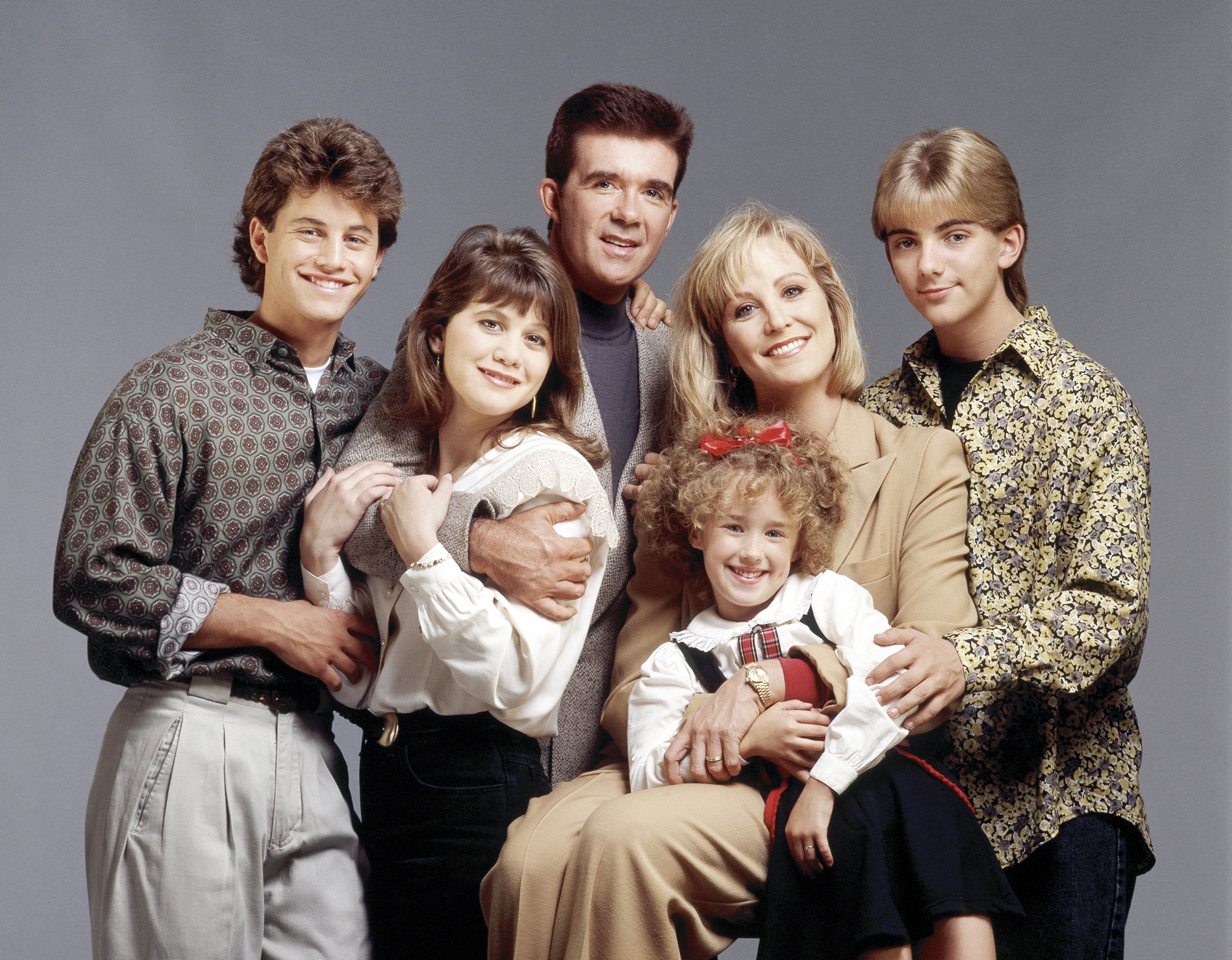 Les acteurs de "Growing Pains" en 1990 | Source : Getty Images