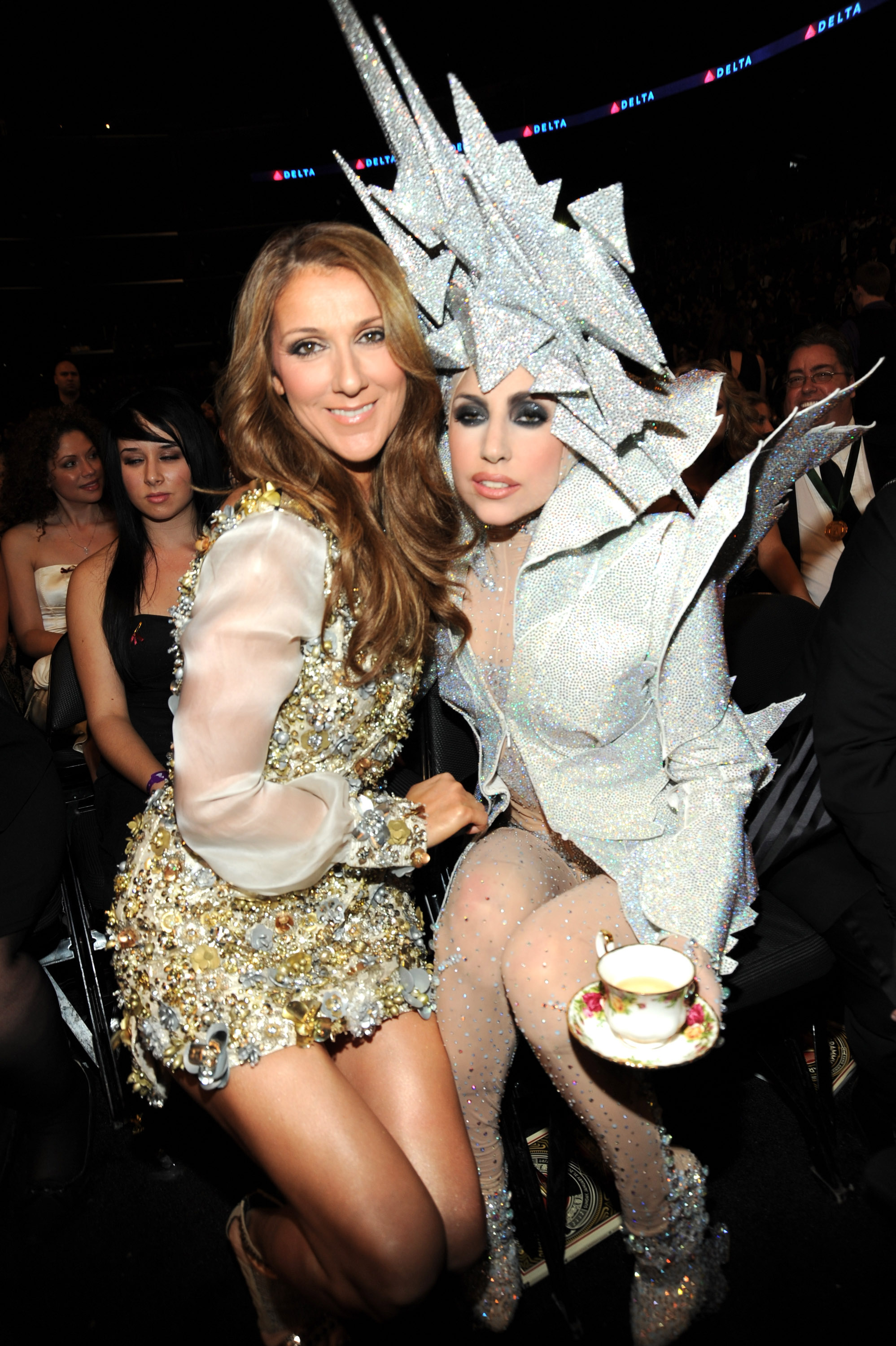 Céline Dion et Lady Gaga le 31 janvier 2010 à Los Angeles, Californie | Source : Getty Images