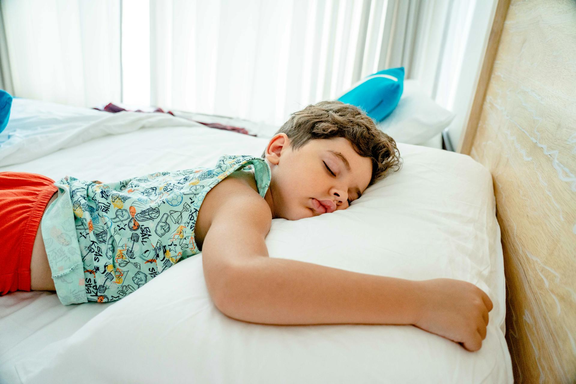 Un garçon qui dort | Source : Pexels