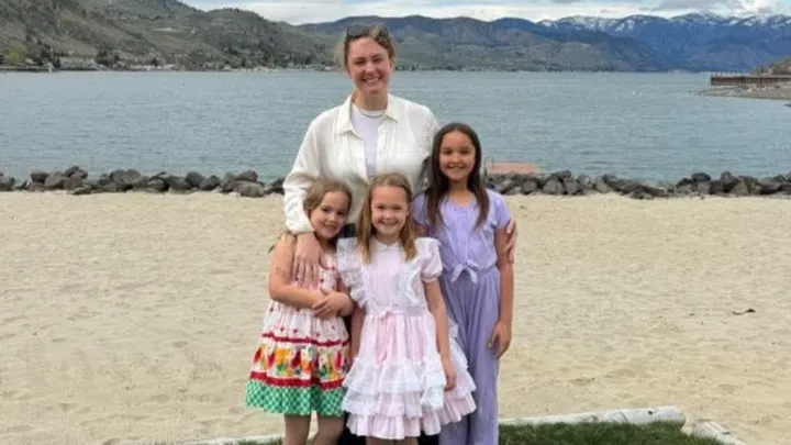 Whitney Decker et ses enfants, Paityn, Evelyn et Olivia posté sur GoFundMe le 3 juin 2025 | Source : GoFundMe/Support Whitney Decker