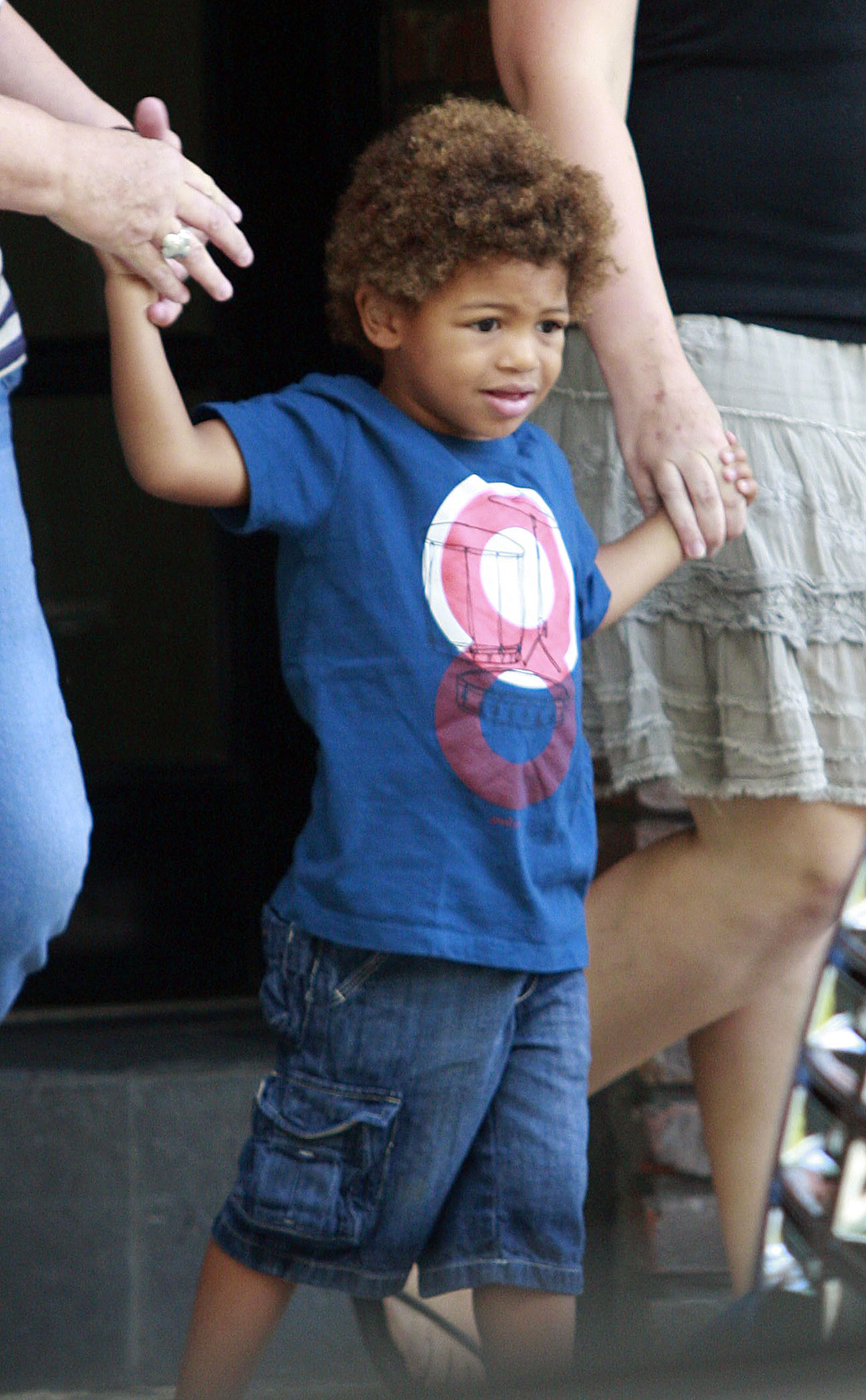 Henry Samuel, le fils d'Heidi Klum et de Seal, vu à New York le 11 juillet 2008. | Source : Getty Images